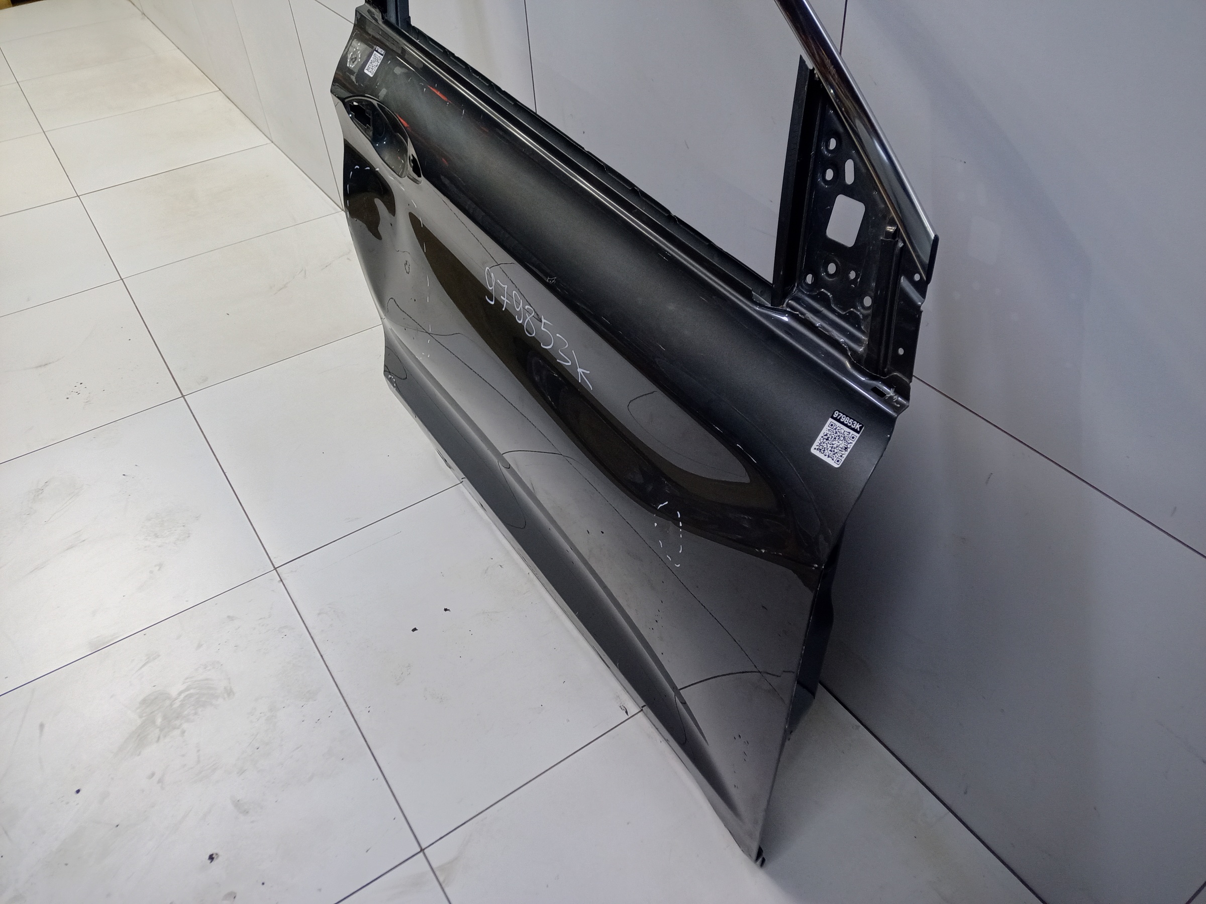Дверь передняя правая Geely Coolray