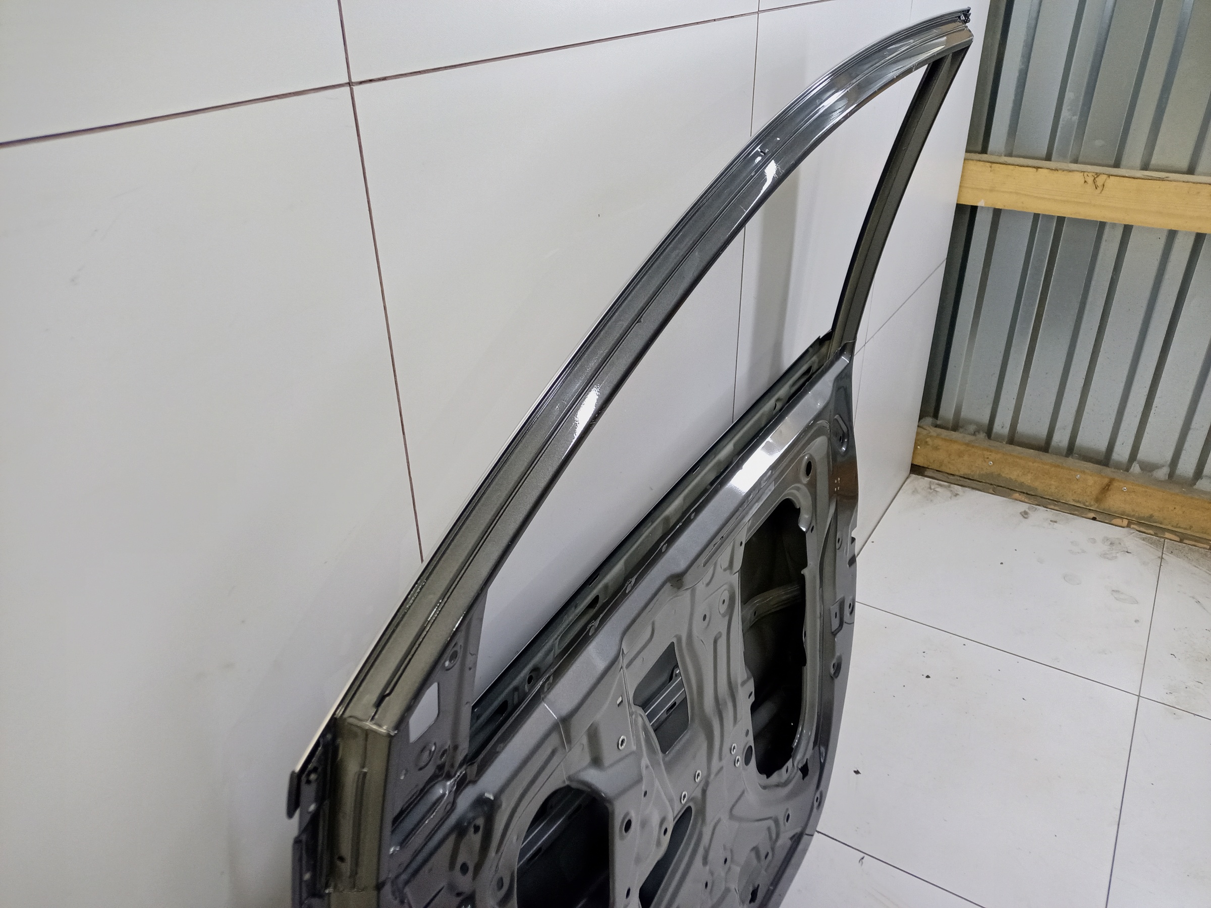 Дверь передняя правая Geely Coolray