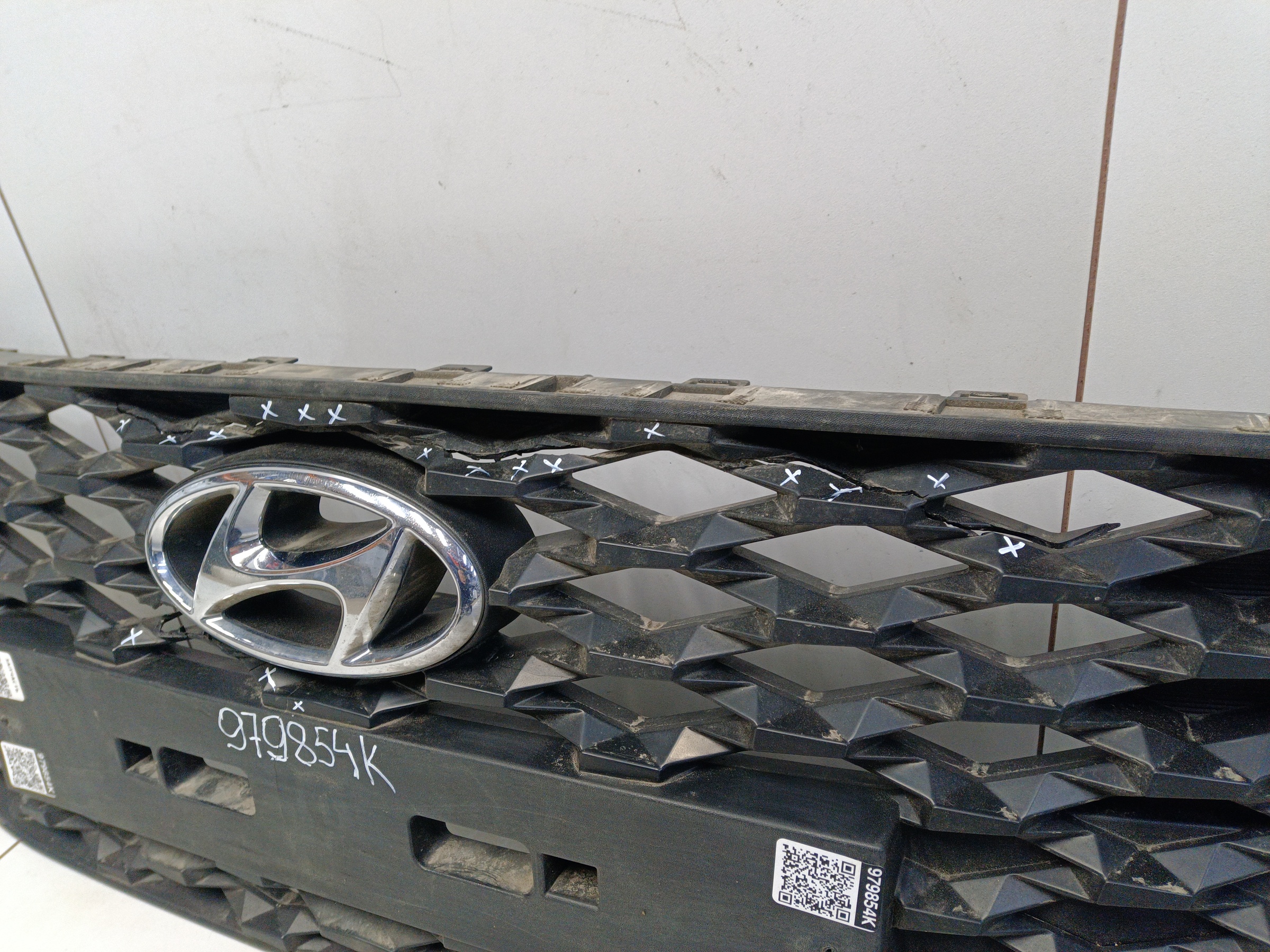 Решётка радиатора Hyundai Solaris 2 Restail