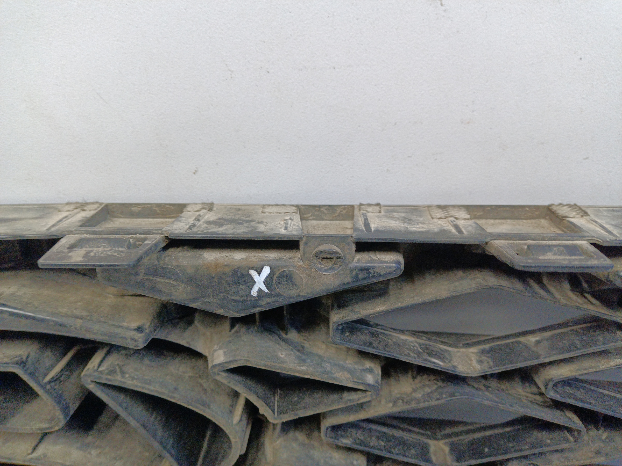 Решётка радиатора Hyundai Solaris 2 Restail