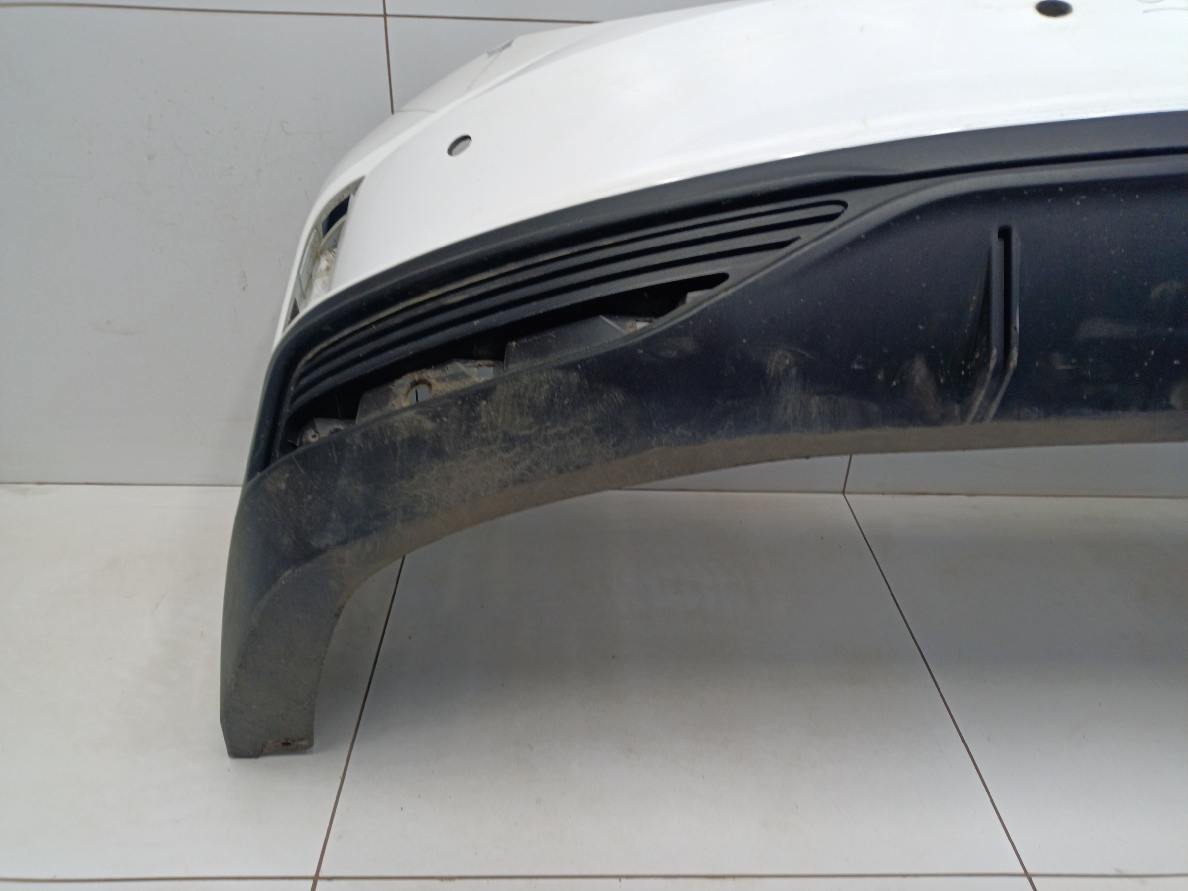 Бампер задний Hyundai Solaris 2 Restail