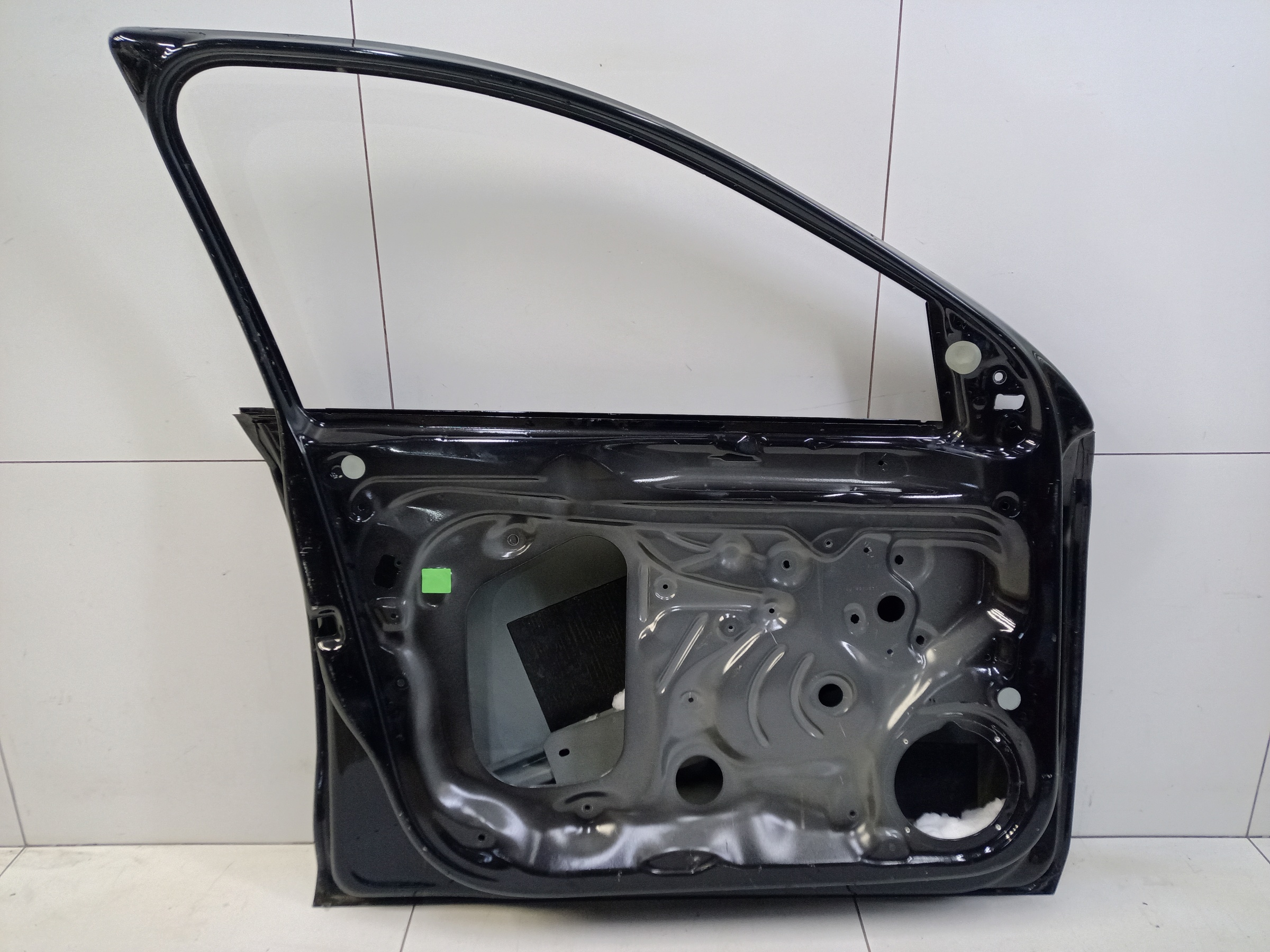 Дверь передняя левая Volkswagen Polo 6 Liftback