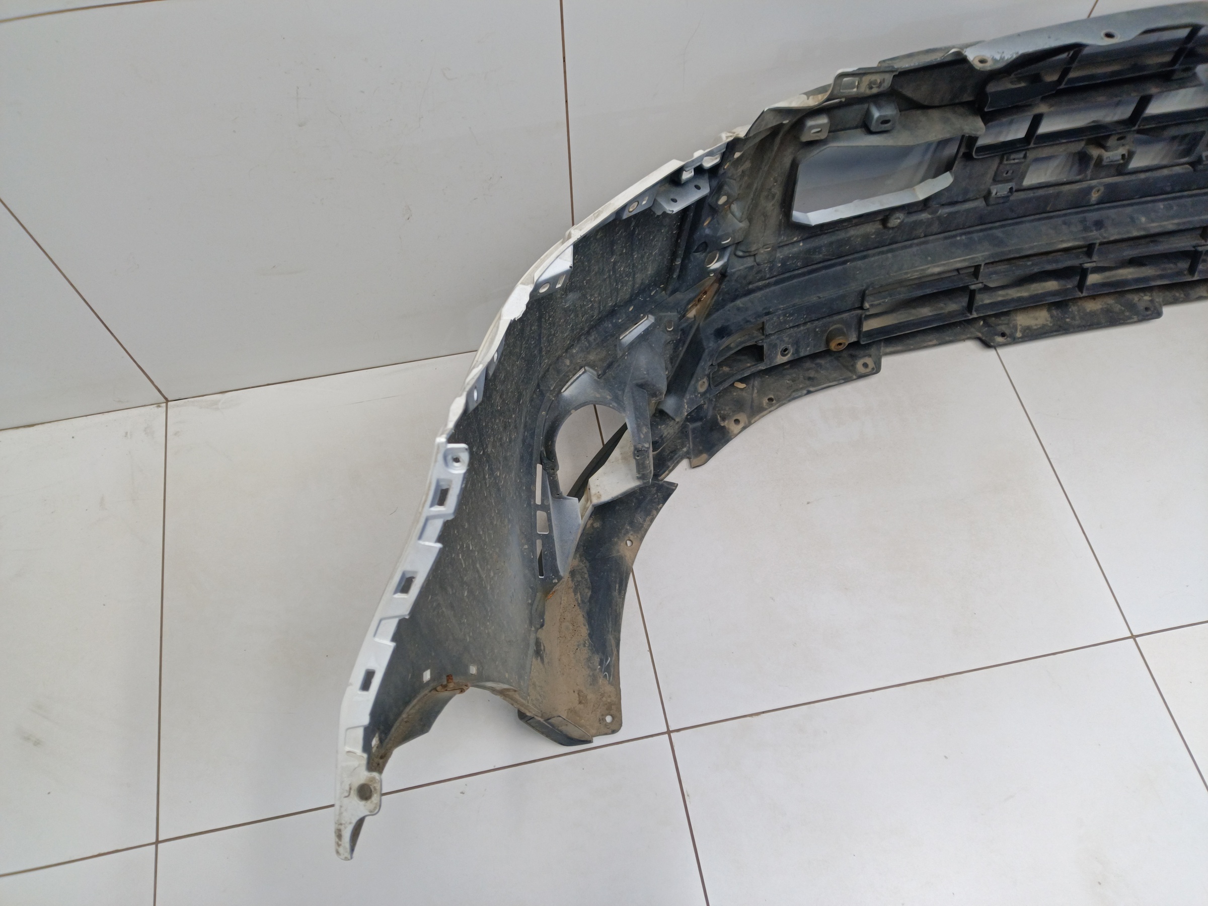 Бампер передний Mitsubishi Outlander 3 Restail 3