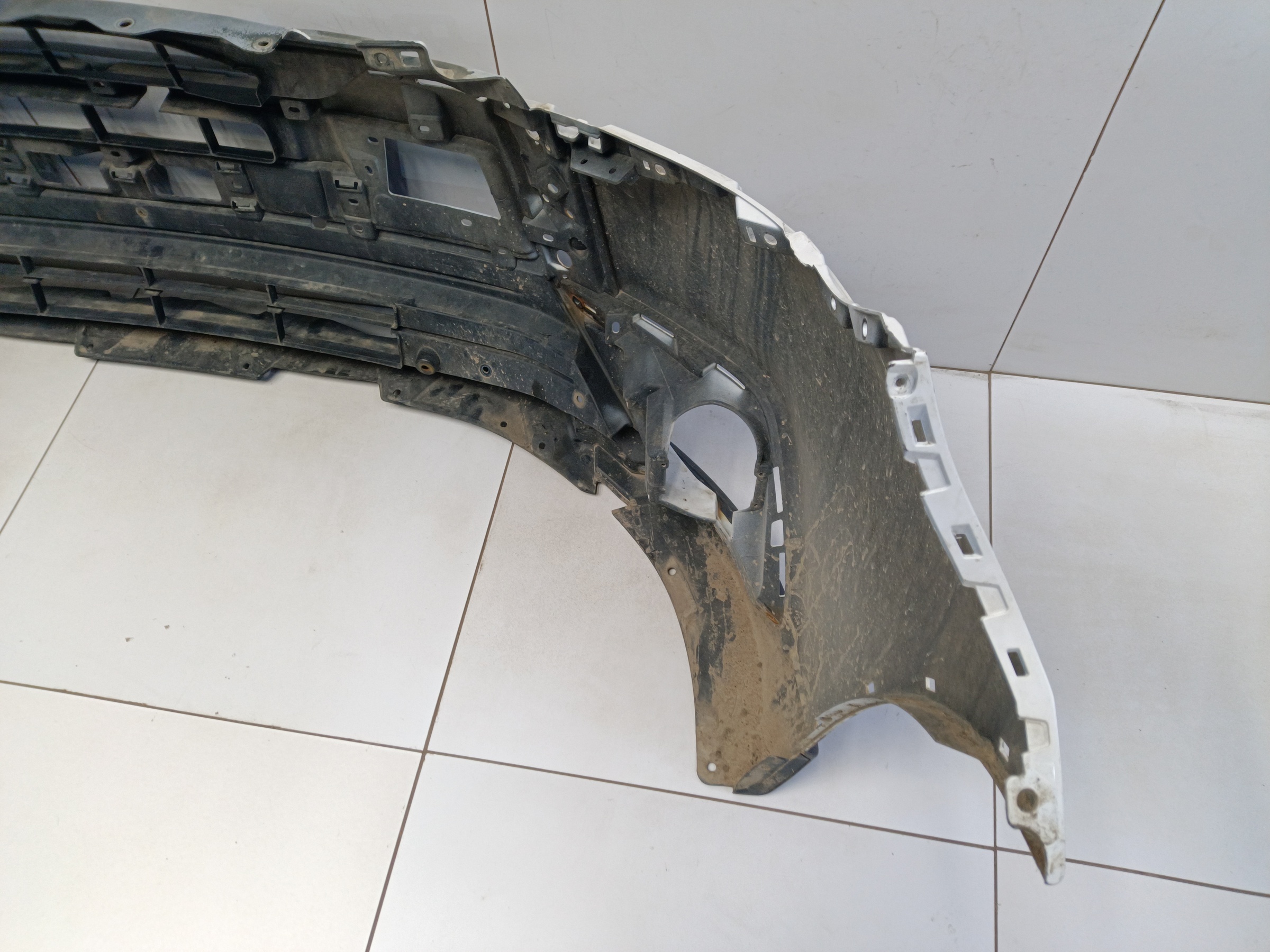 Бампер передний Mitsubishi Outlander 3 Restail 3