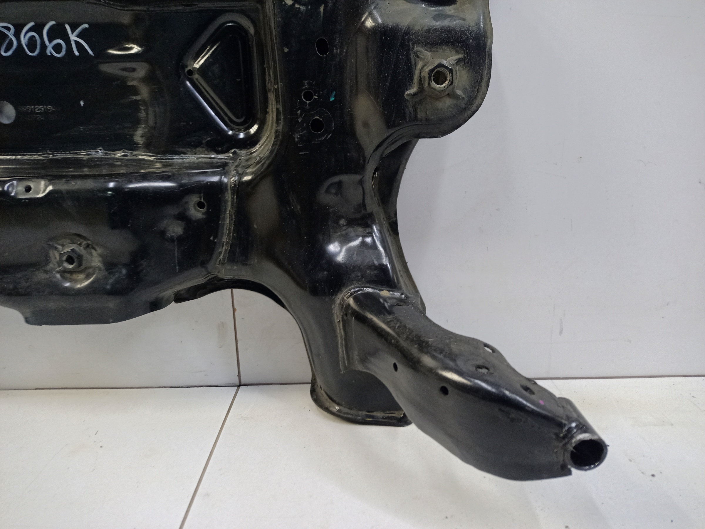 Подрамник передний Geely Preface