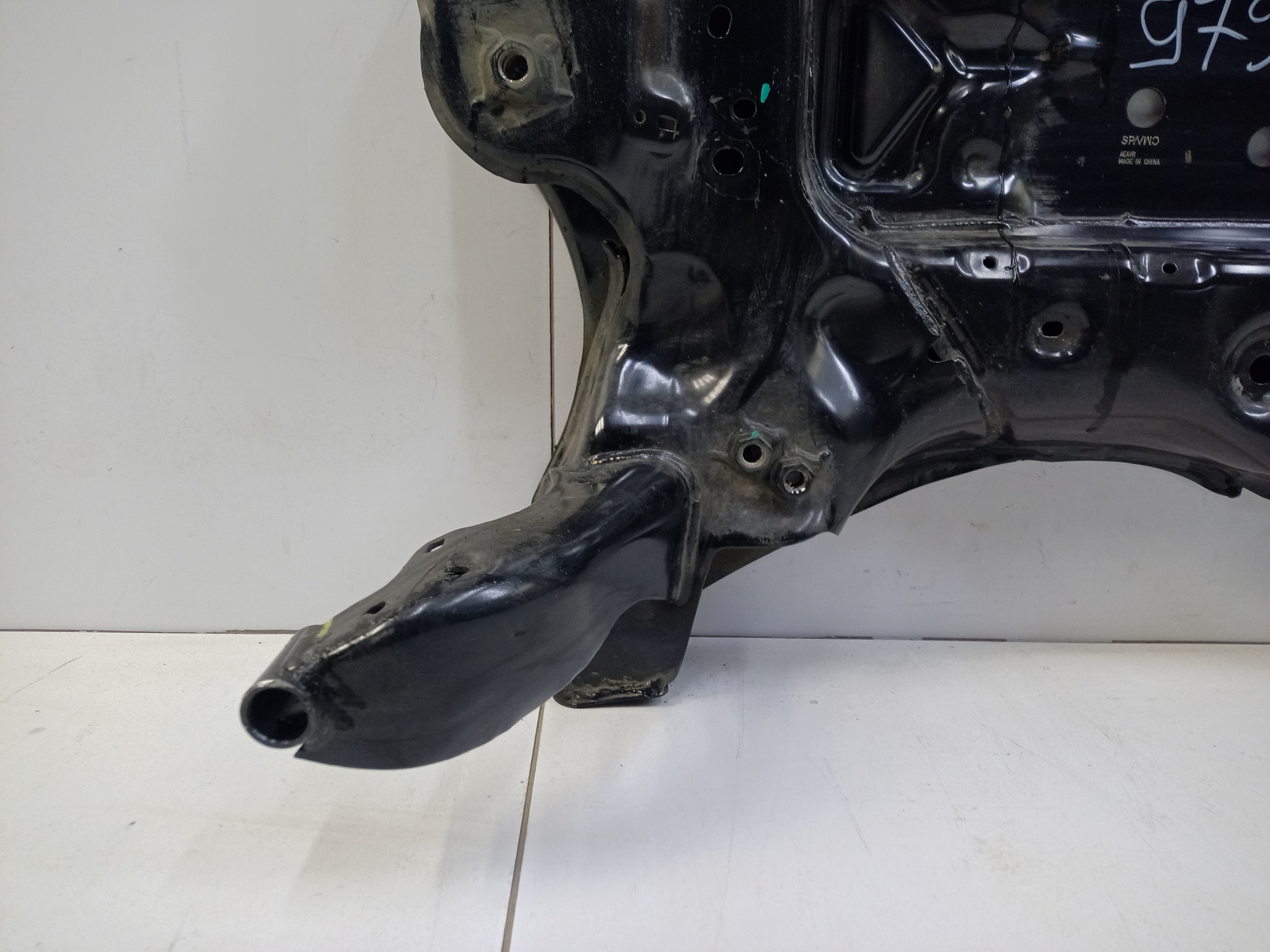 Подрамник передний Geely Preface