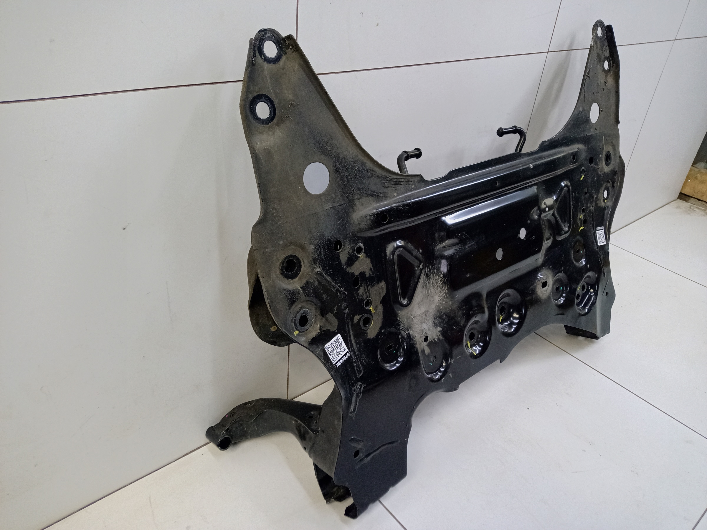 Подрамник передний Geely Preface