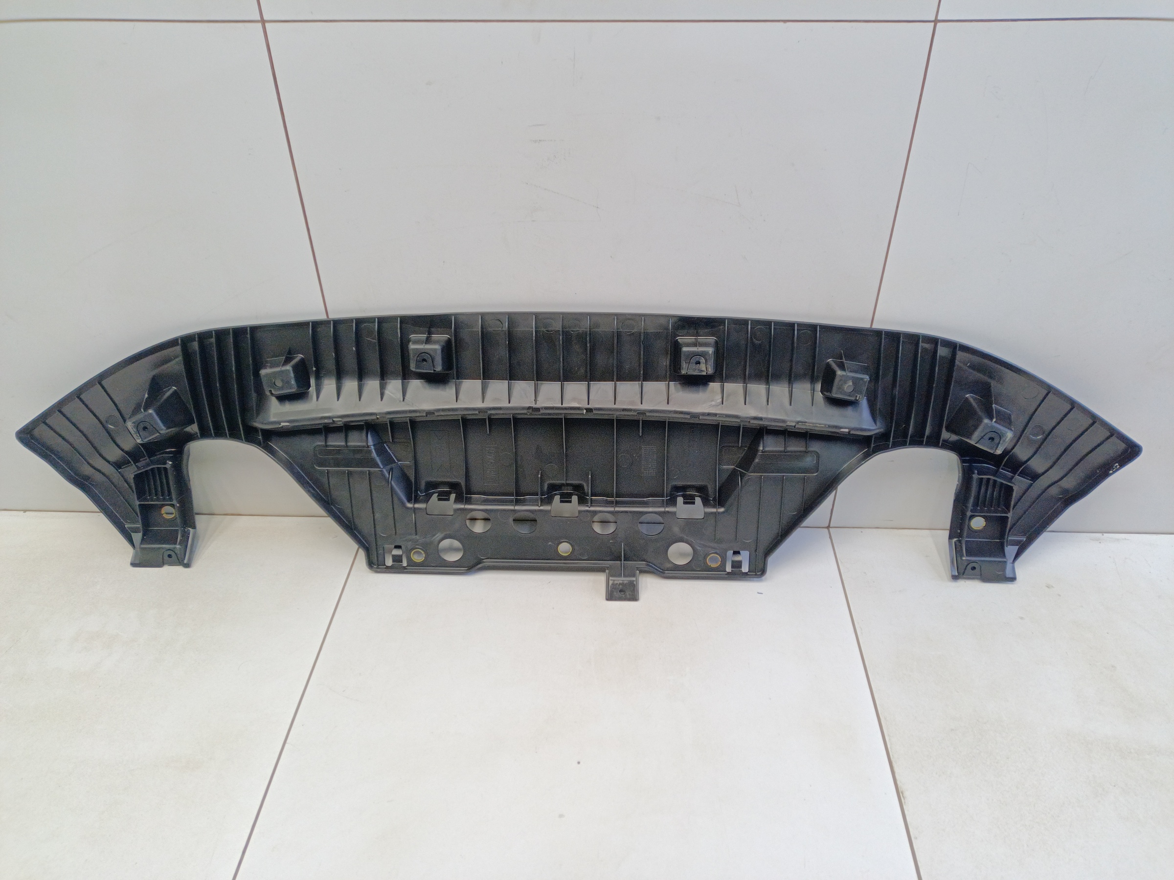 Пыльник переднего бампера Mazda CX-4 Restail