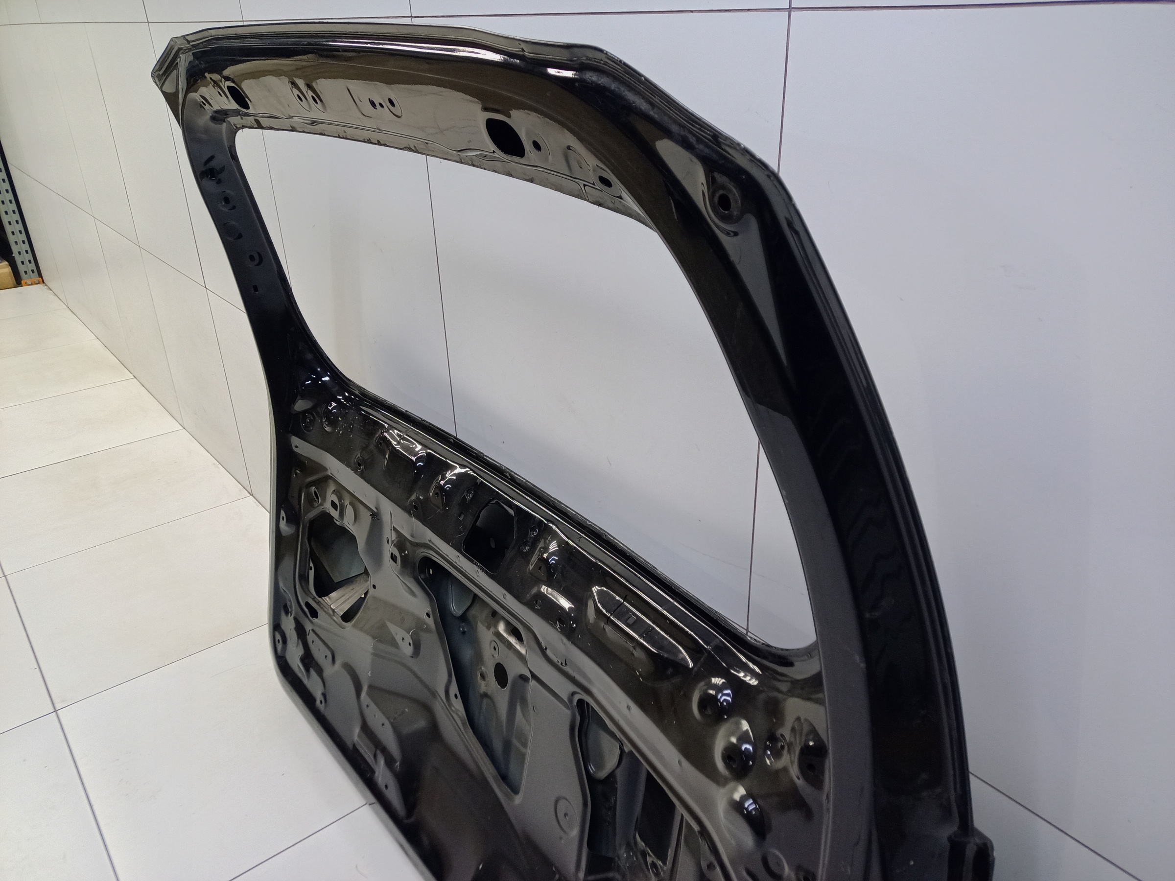 Крышка багажника Toyota Land Cruiser Prado 150 Restail 2