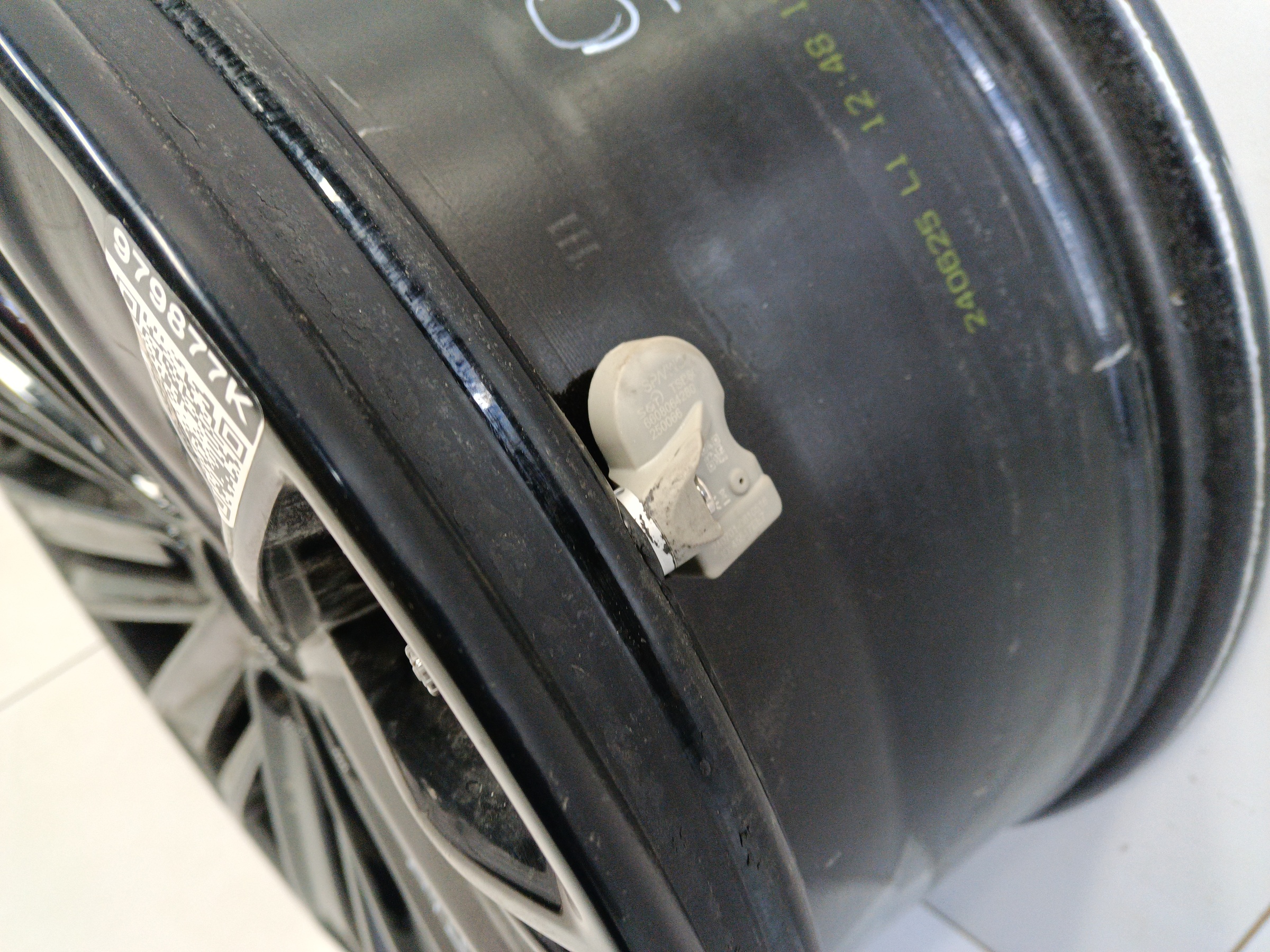 Диск колеса литой Geely Preface R18