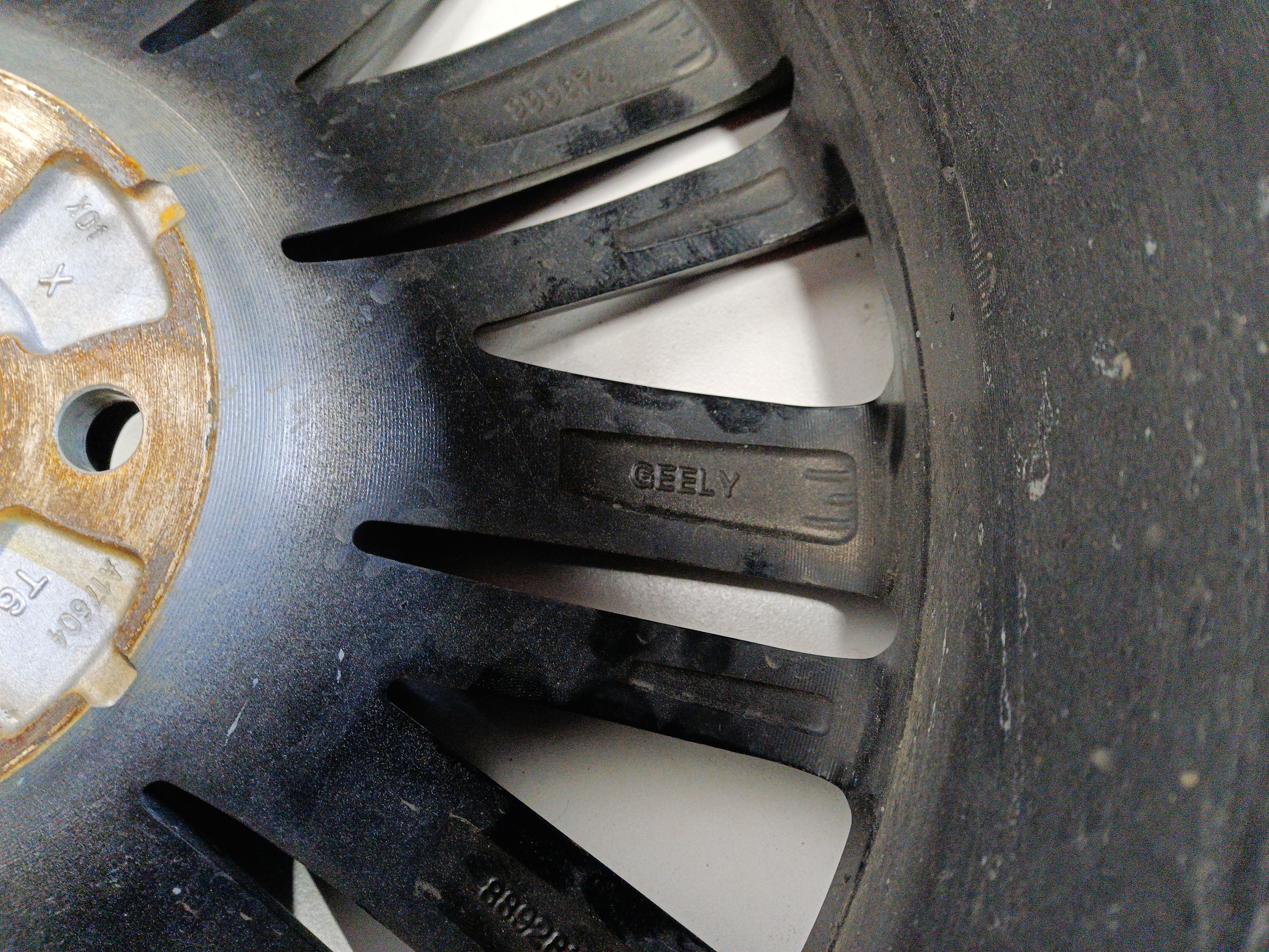 Диск колеса литой Geely Preface R18