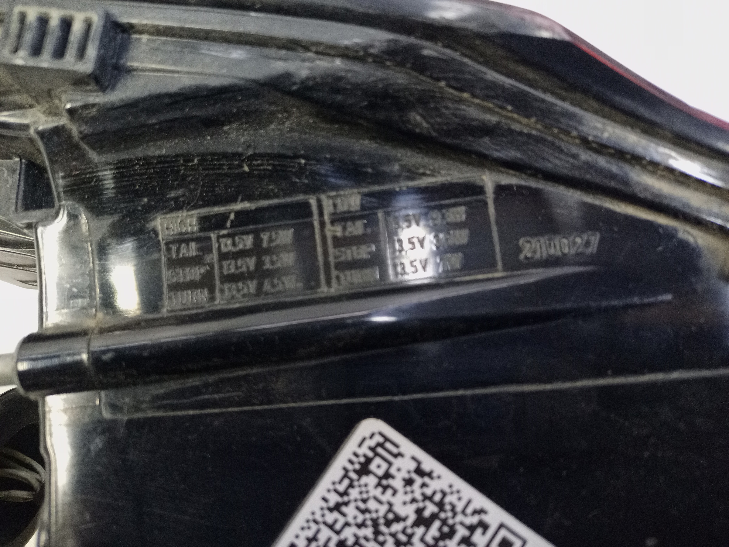 Фонарь задний левый наружный Geely Monjaro LED