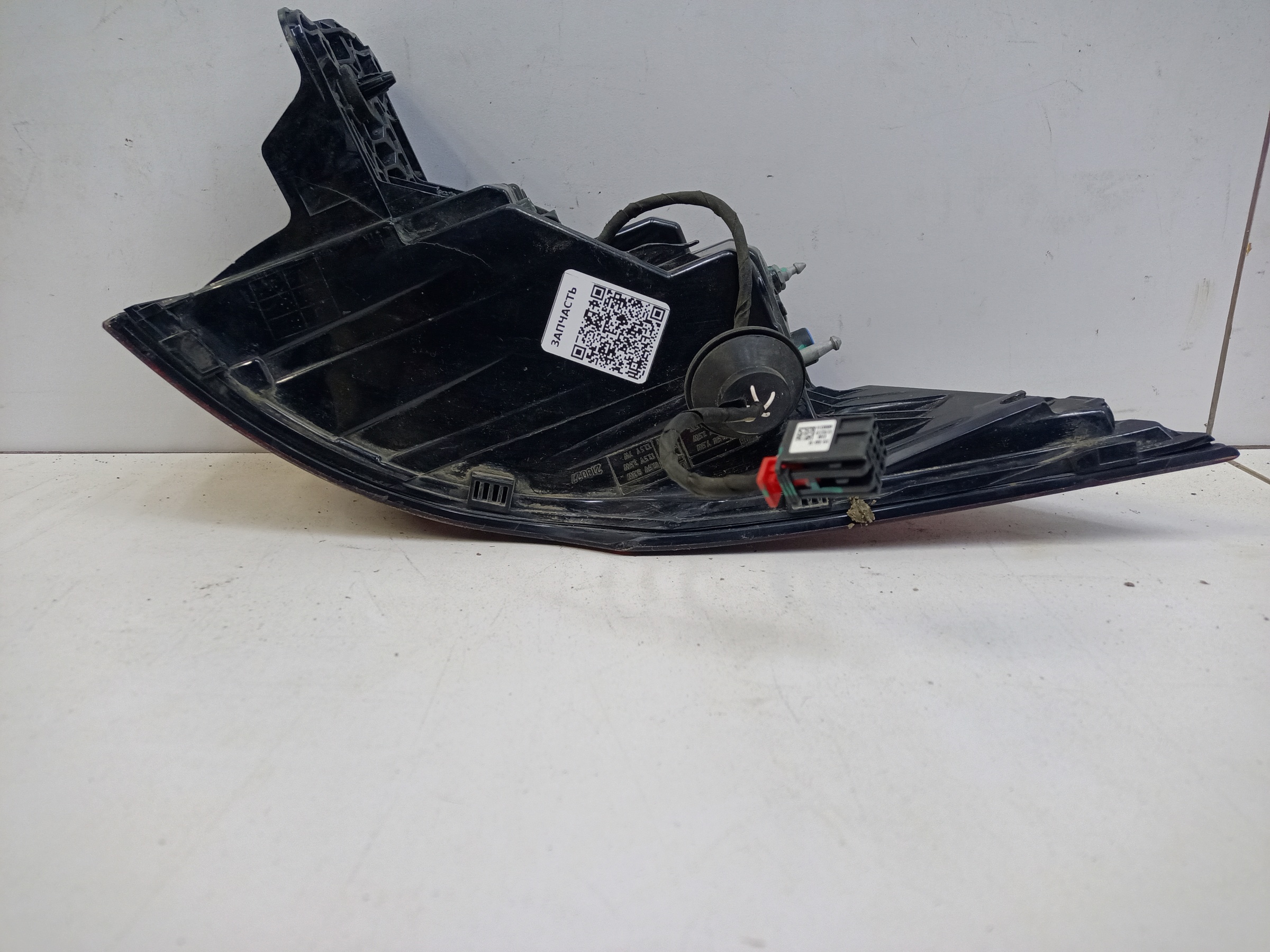 Фонарь задний левый наружный Geely Monjaro LED