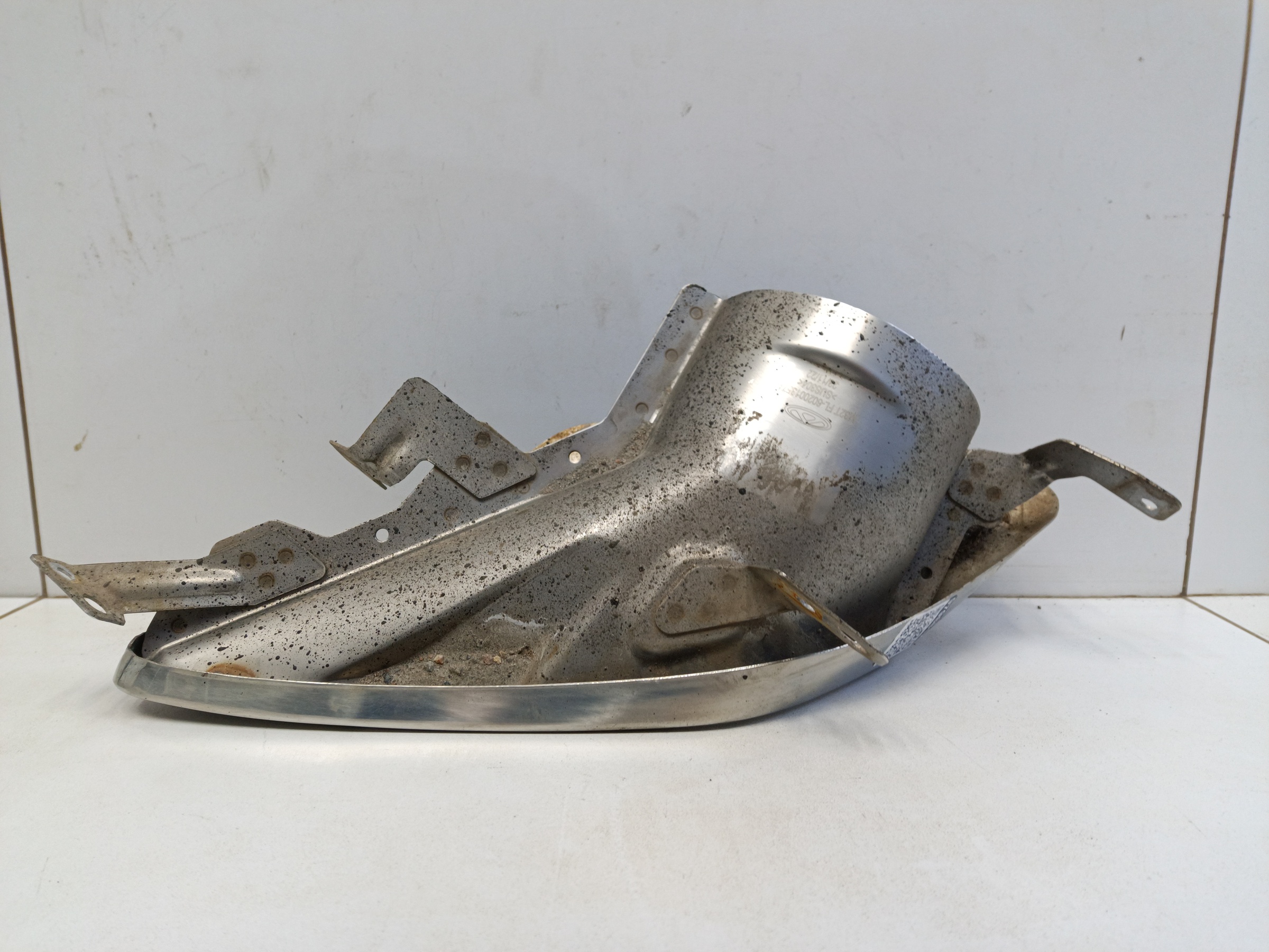 Насадка глушителя правая Exeed TXL Restail