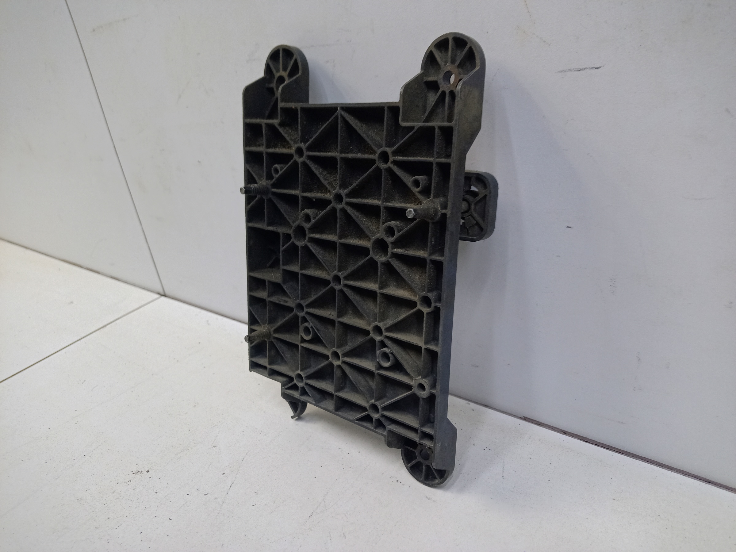 Передний радар активного круиз контроля GAC GS8 2