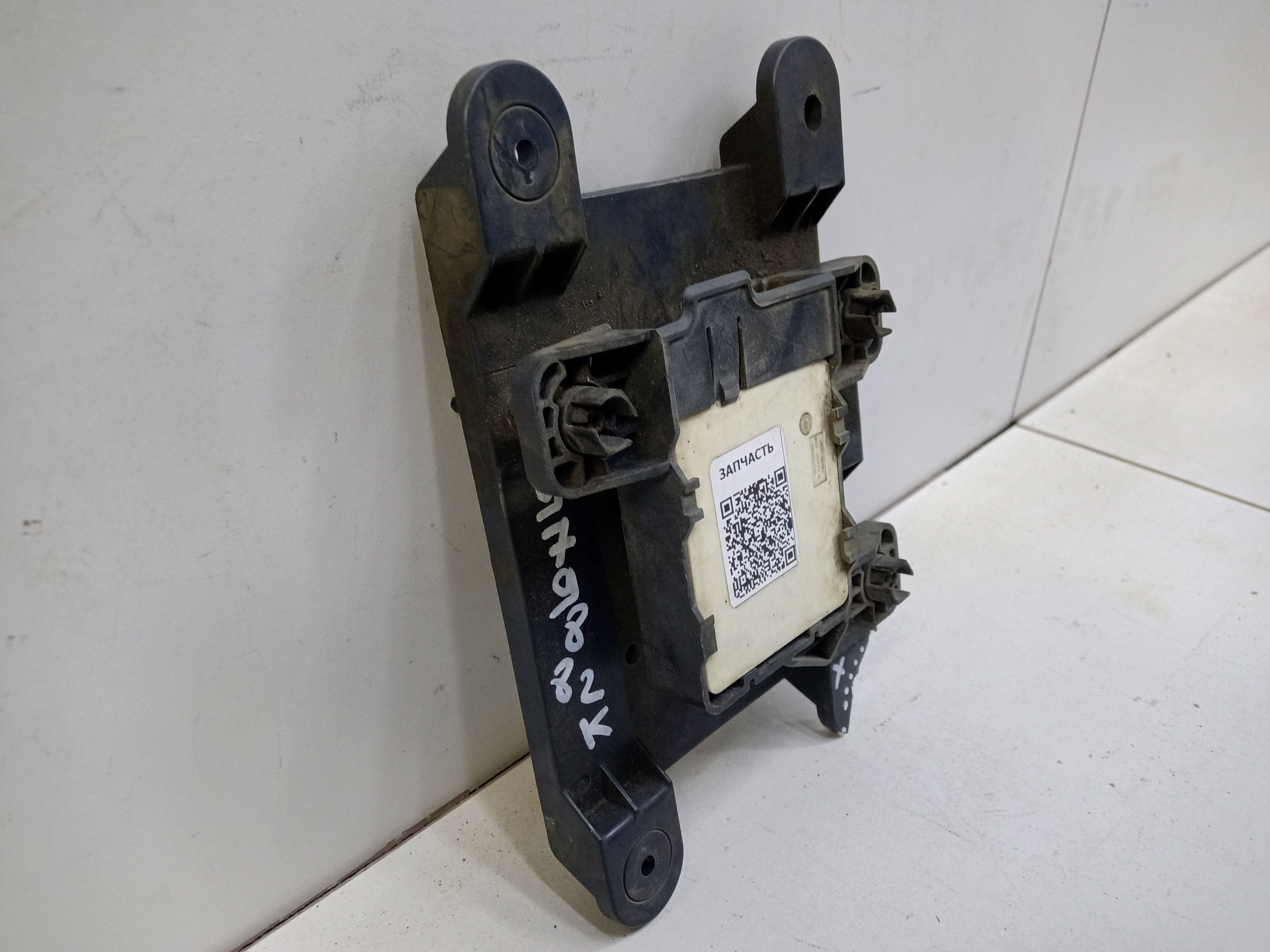 Передний радар активного круиз контроля GAC GS8 2