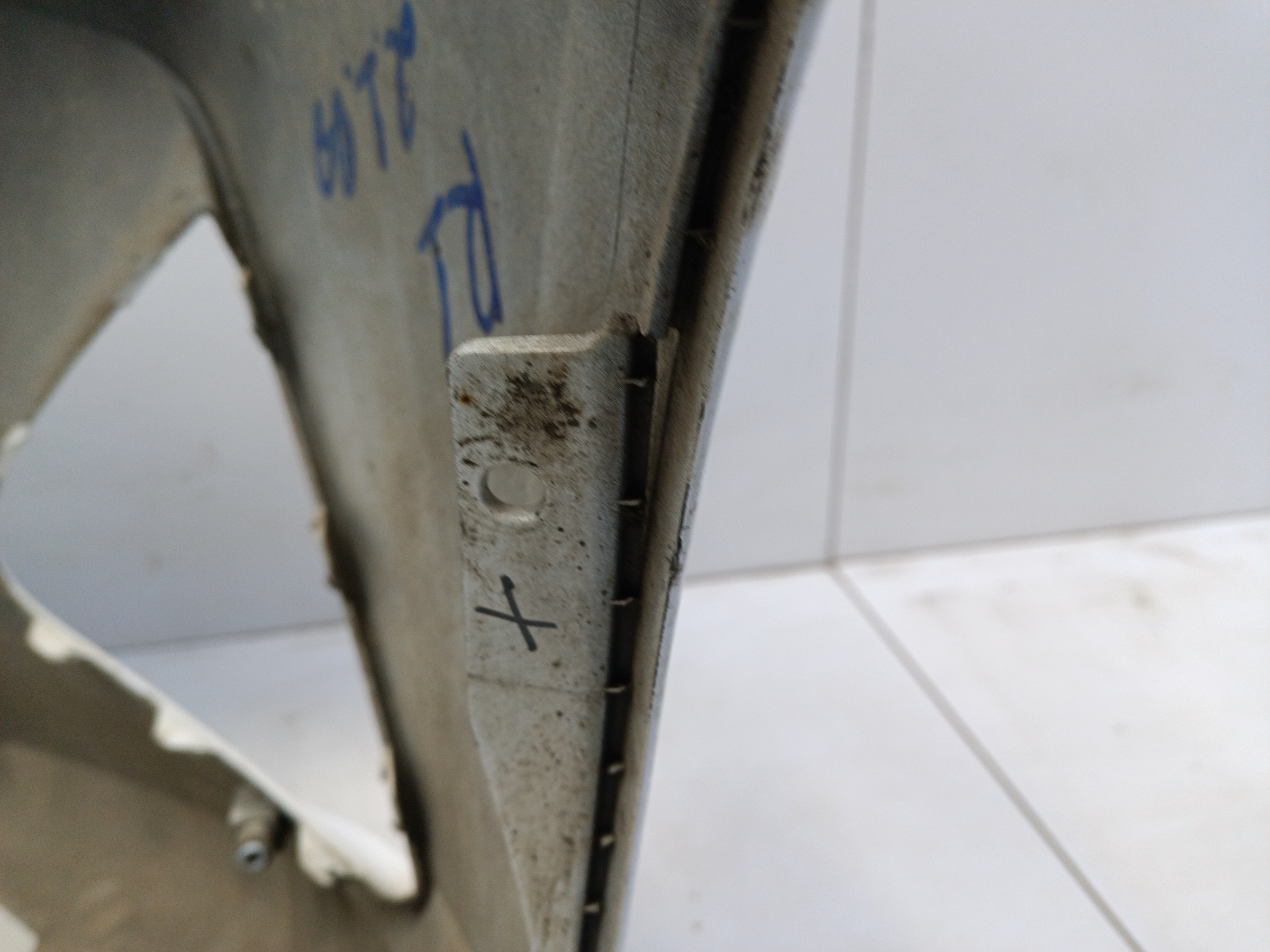 Бампер передний Hyundai Solaris 2 Restail