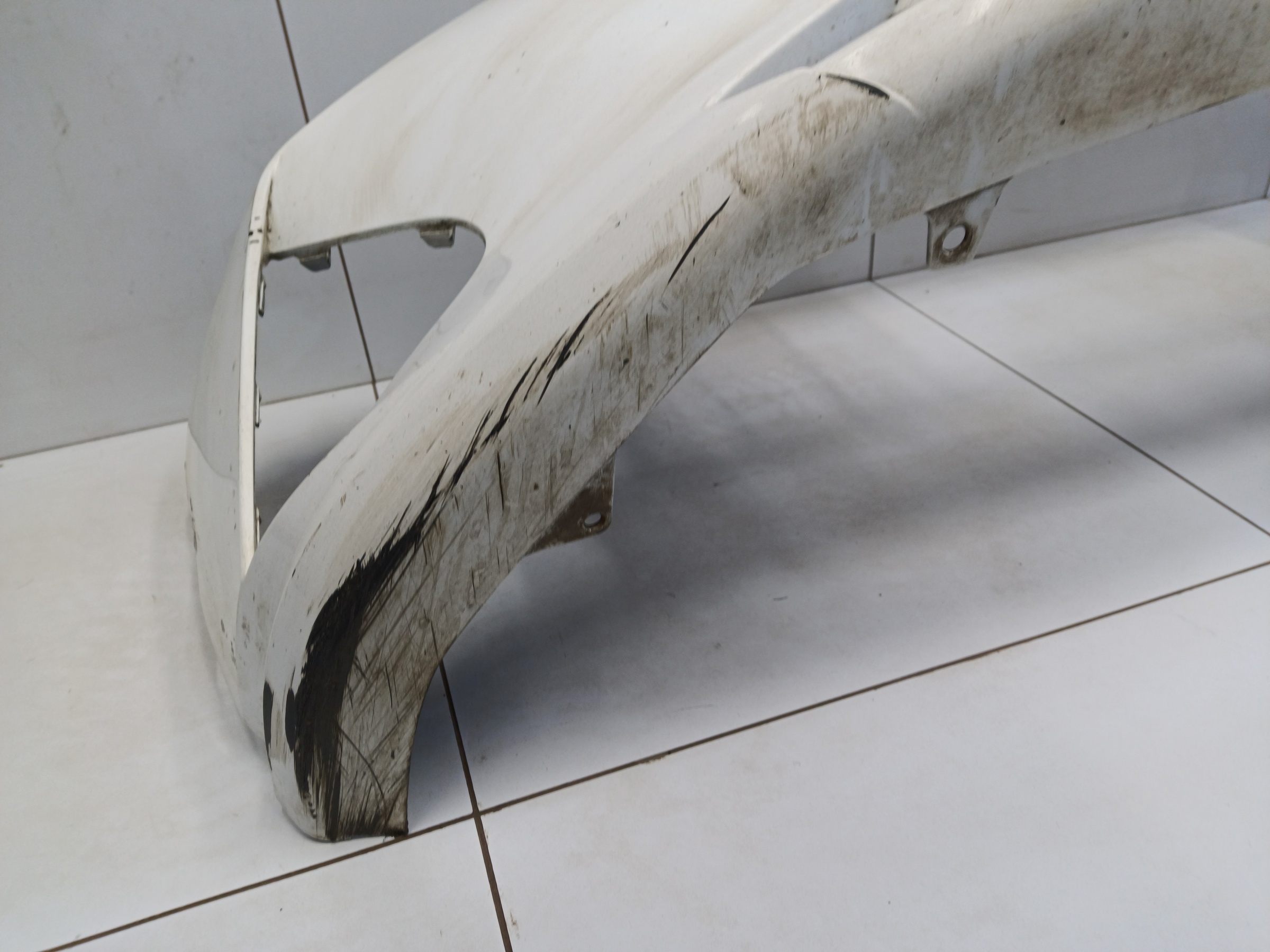 Бампер передний Hyundai Solaris 2 Restail