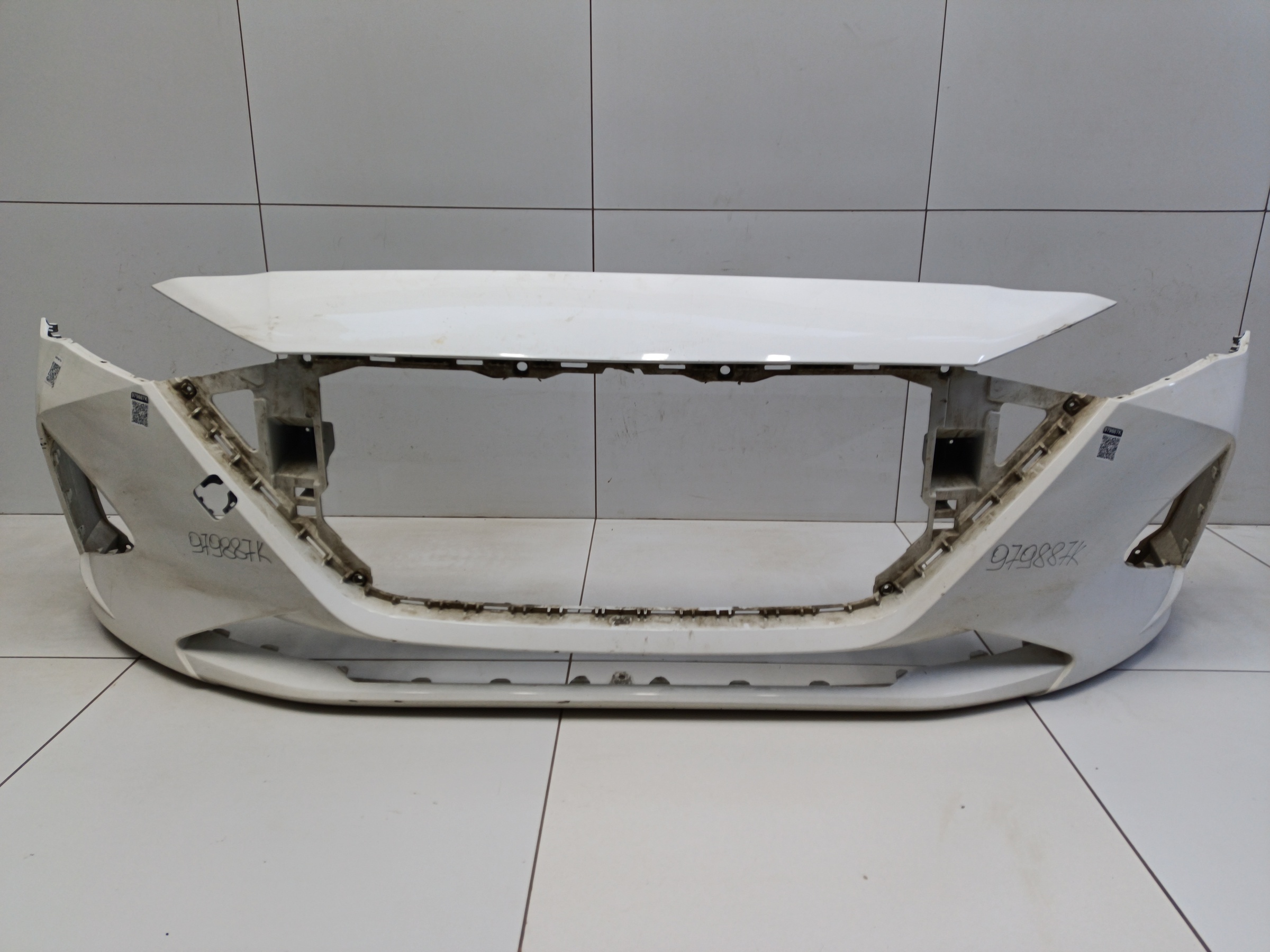 Бампер передний Hyundai Solaris 2 Restail