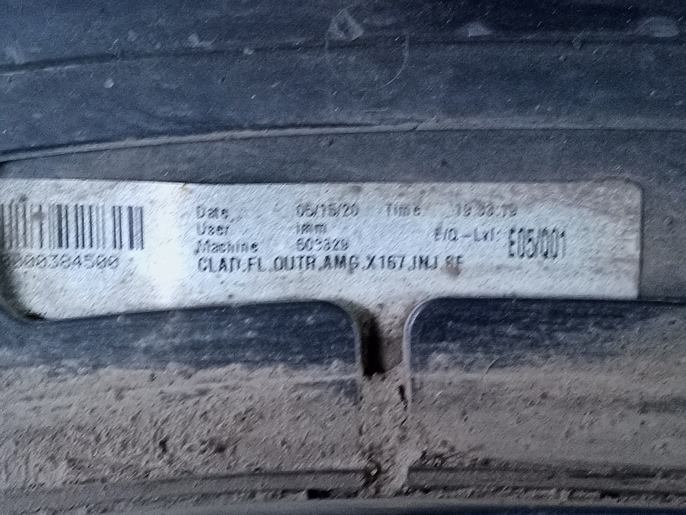 Накладка крыла переднего левого Mercedes Benz GLS-Klasse X167