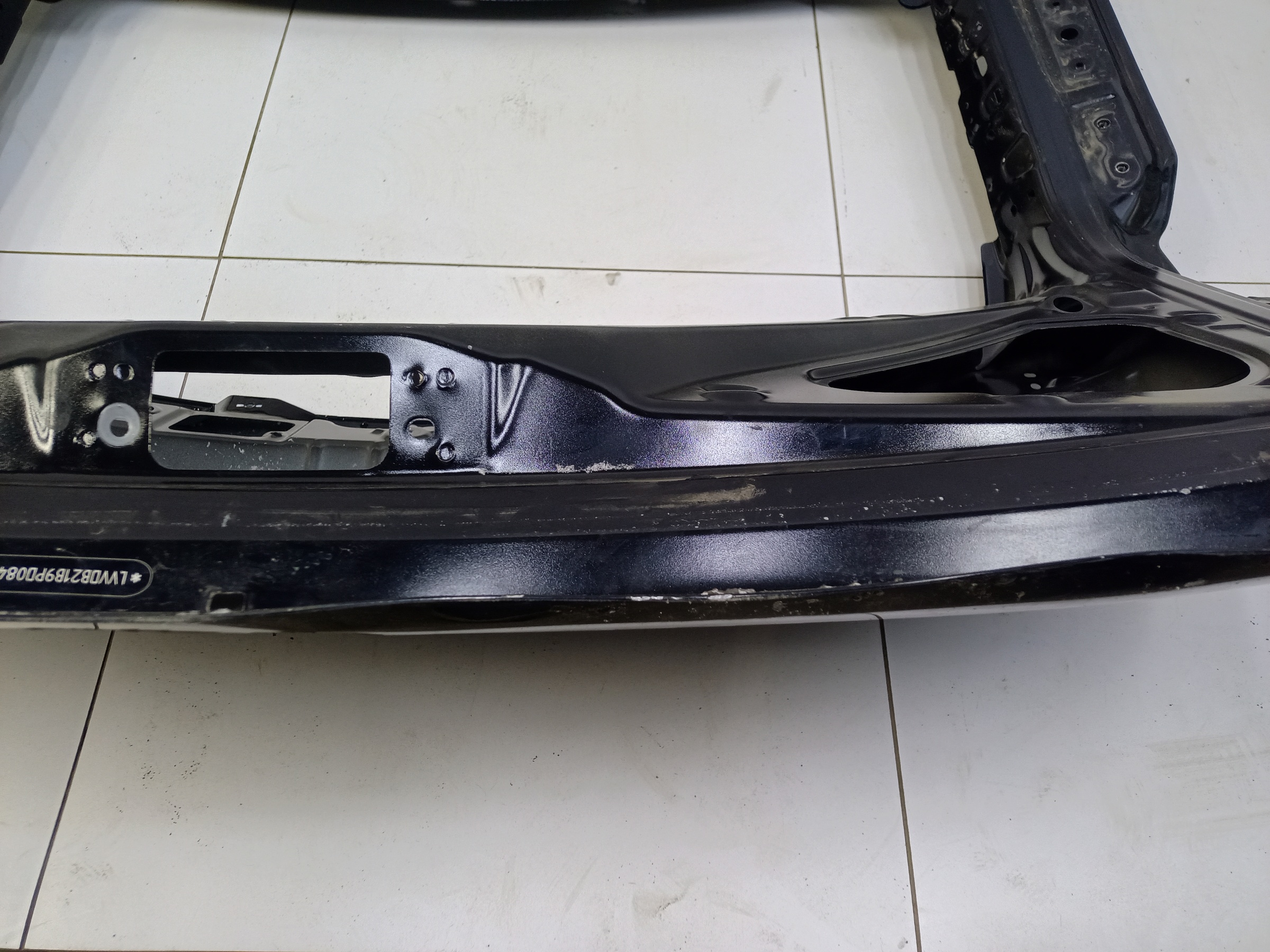 Крышка багажника Omoda C5