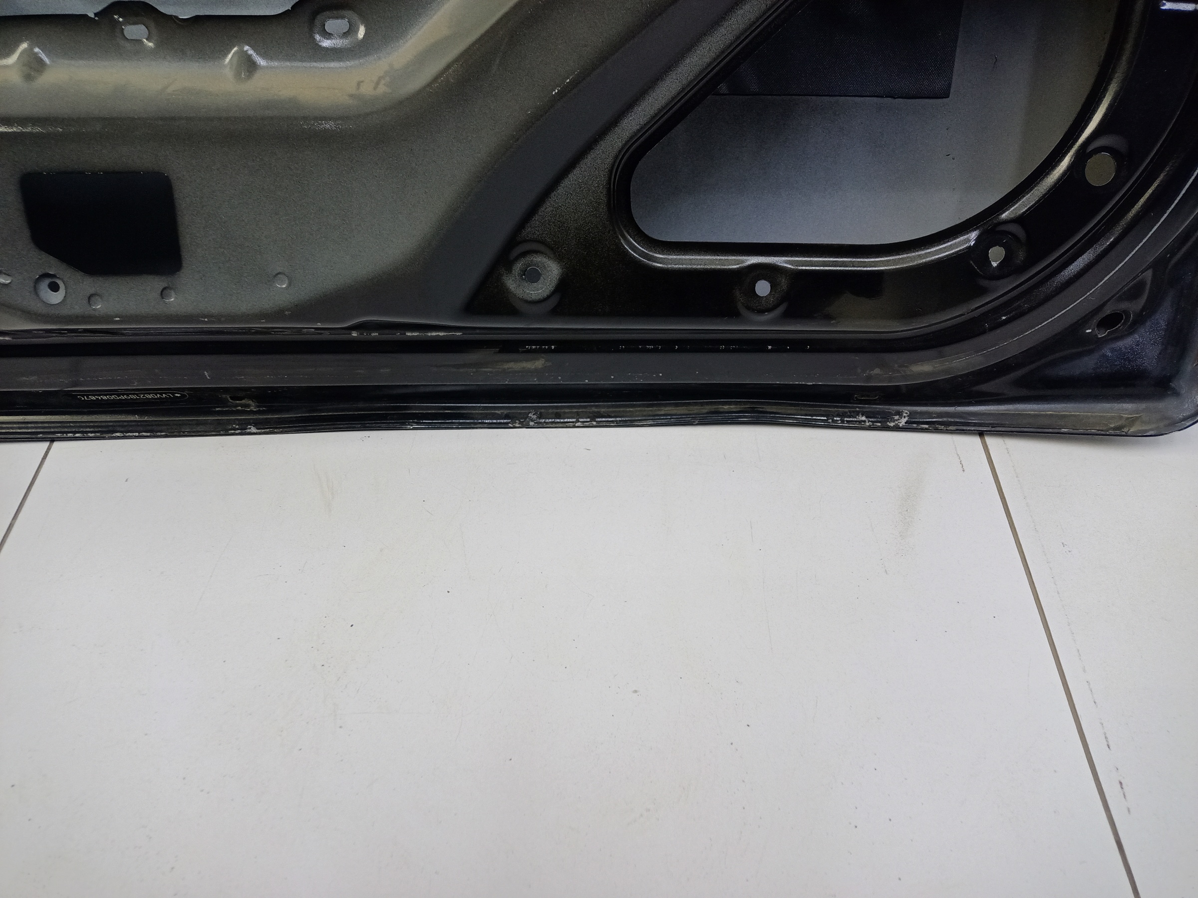 Крышка багажника Omoda C5