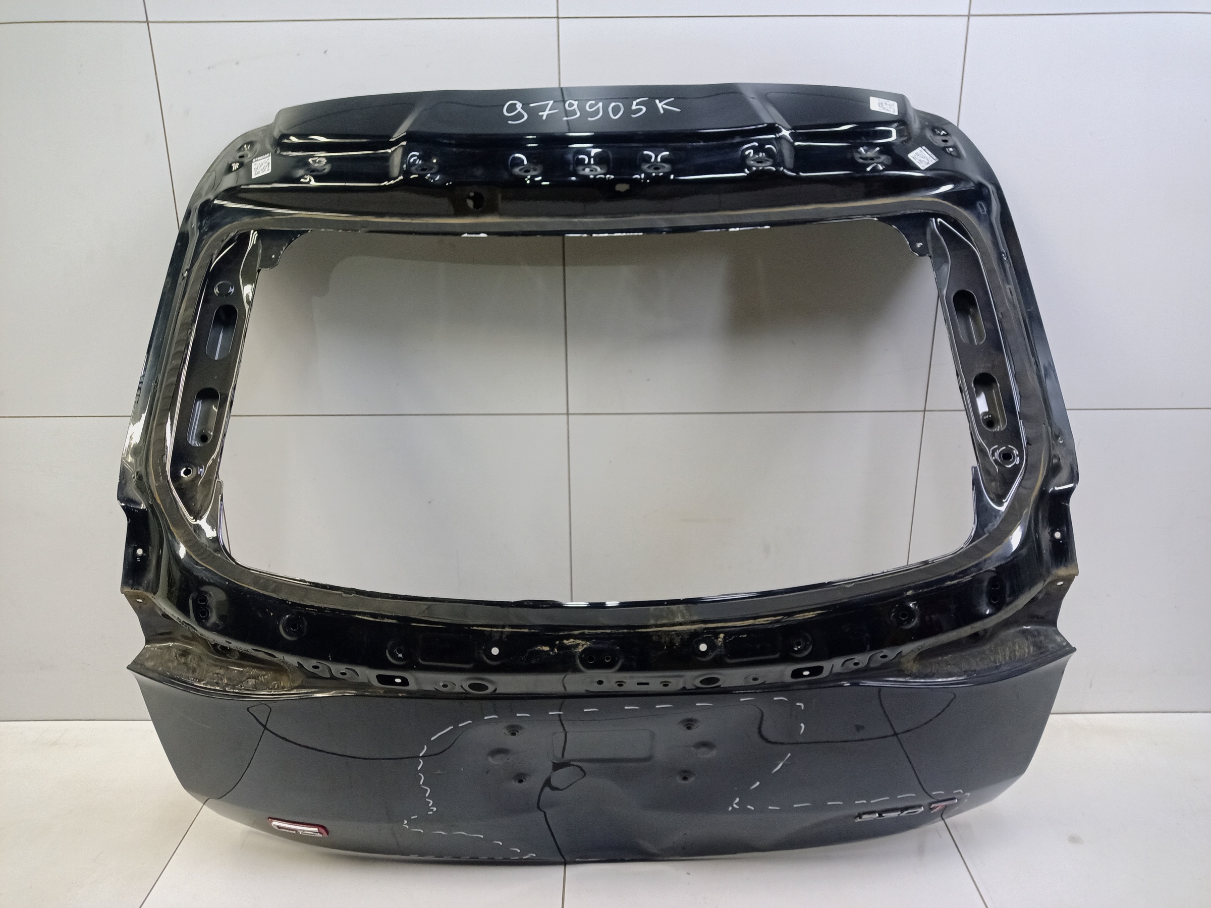 Крышка багажника Omoda C5