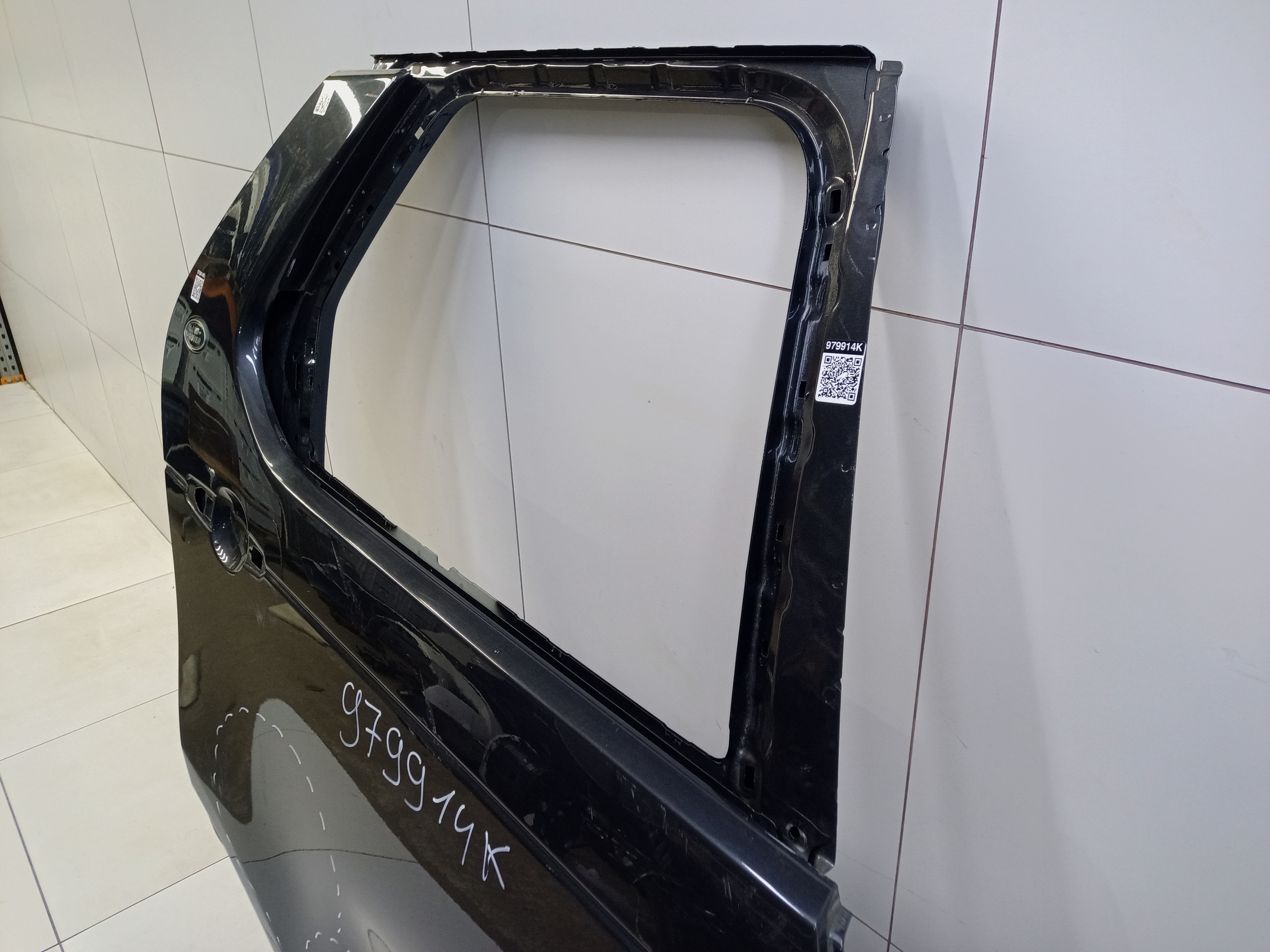 Дверь задняя правая Land Rover Discovery 5