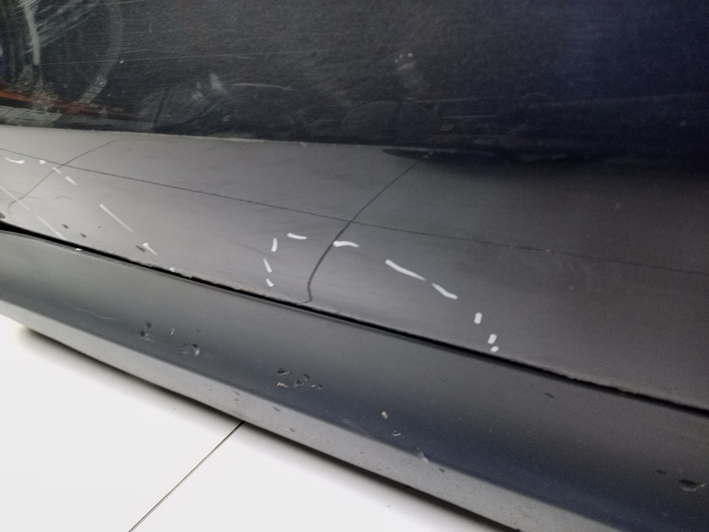 Дверь передняя правая Land Rover Discovery 5