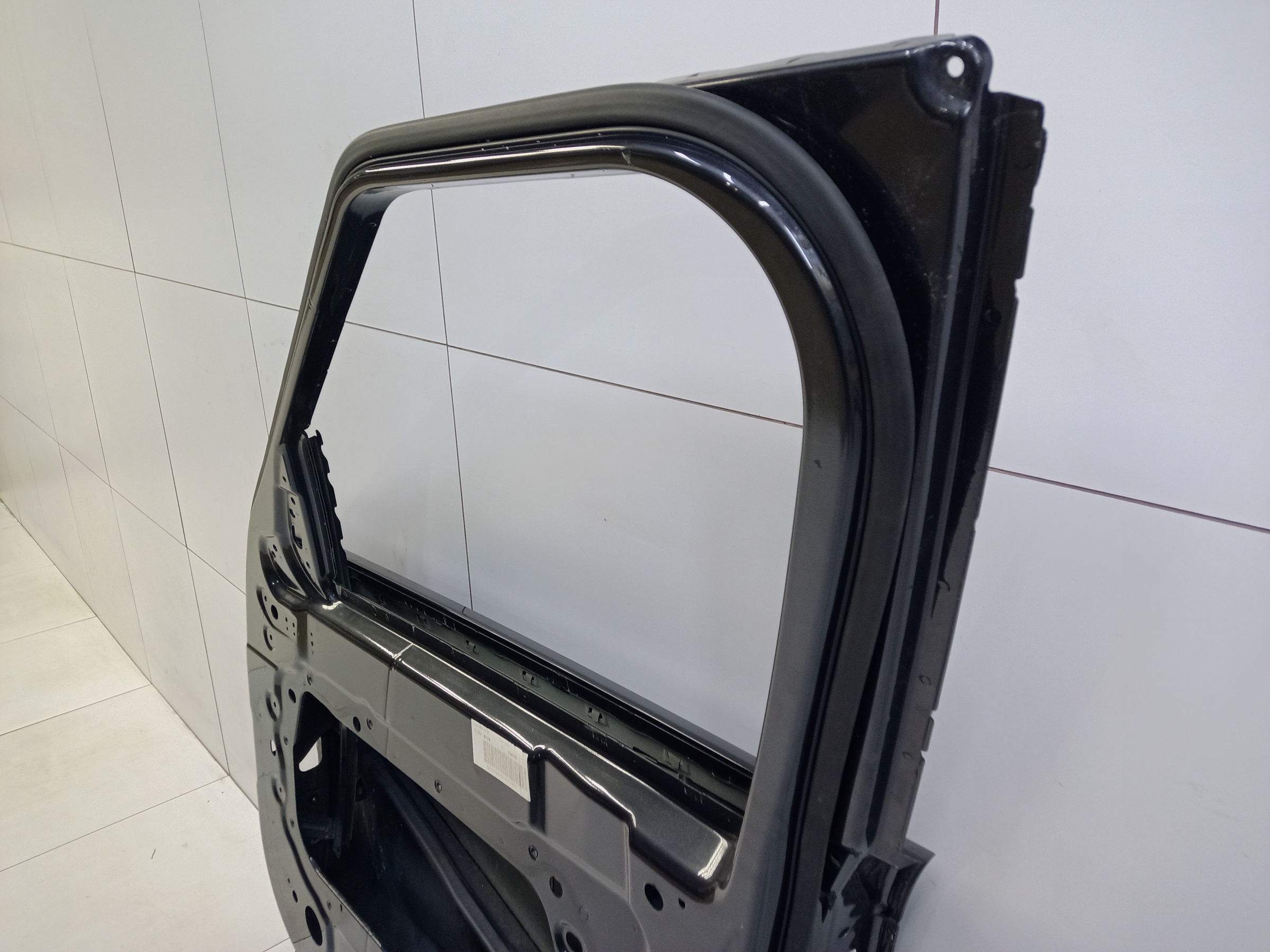 Дверь передняя правая Land Rover Discovery 5