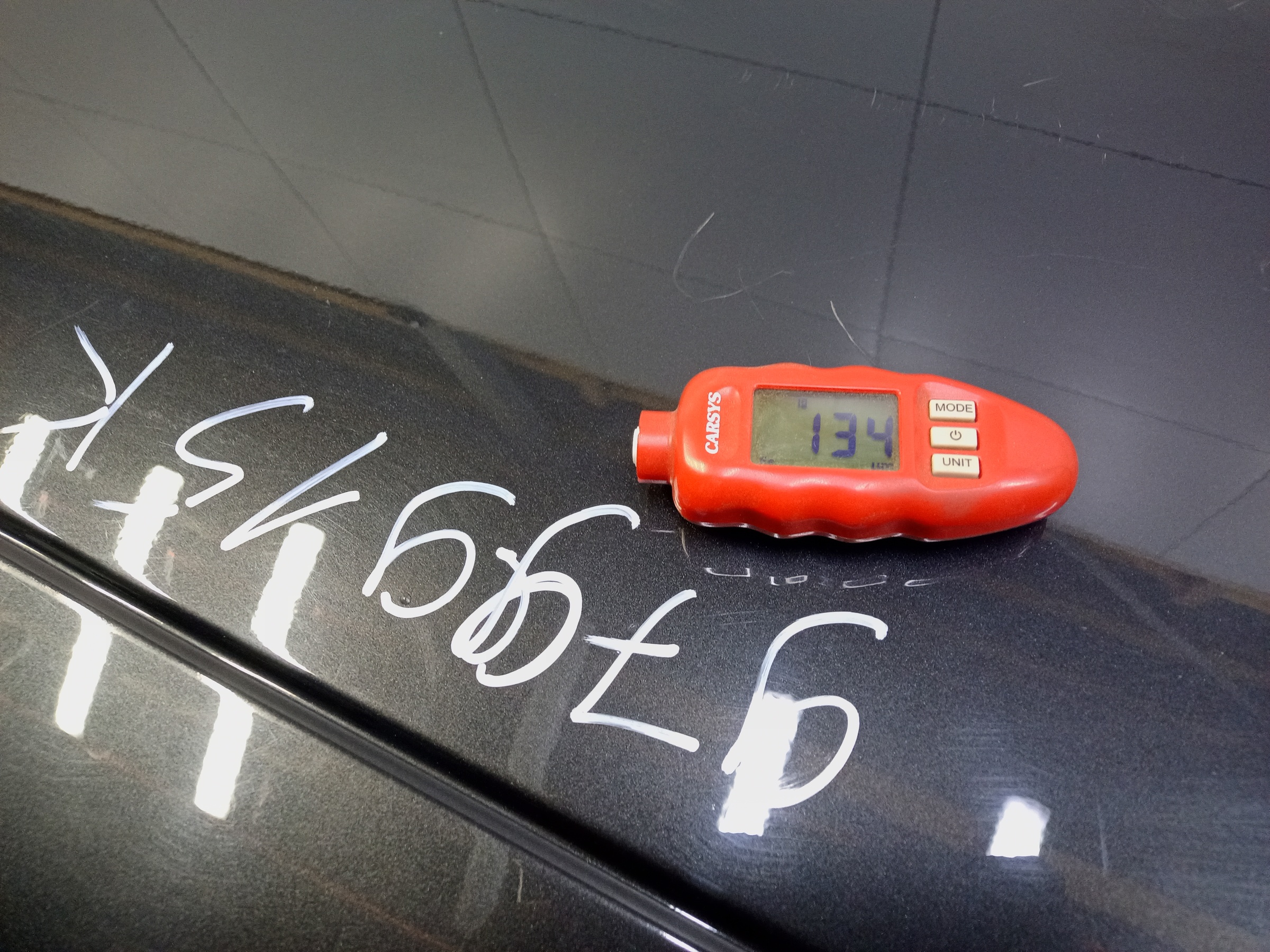 Дверь передняя правая Land Rover Discovery 5