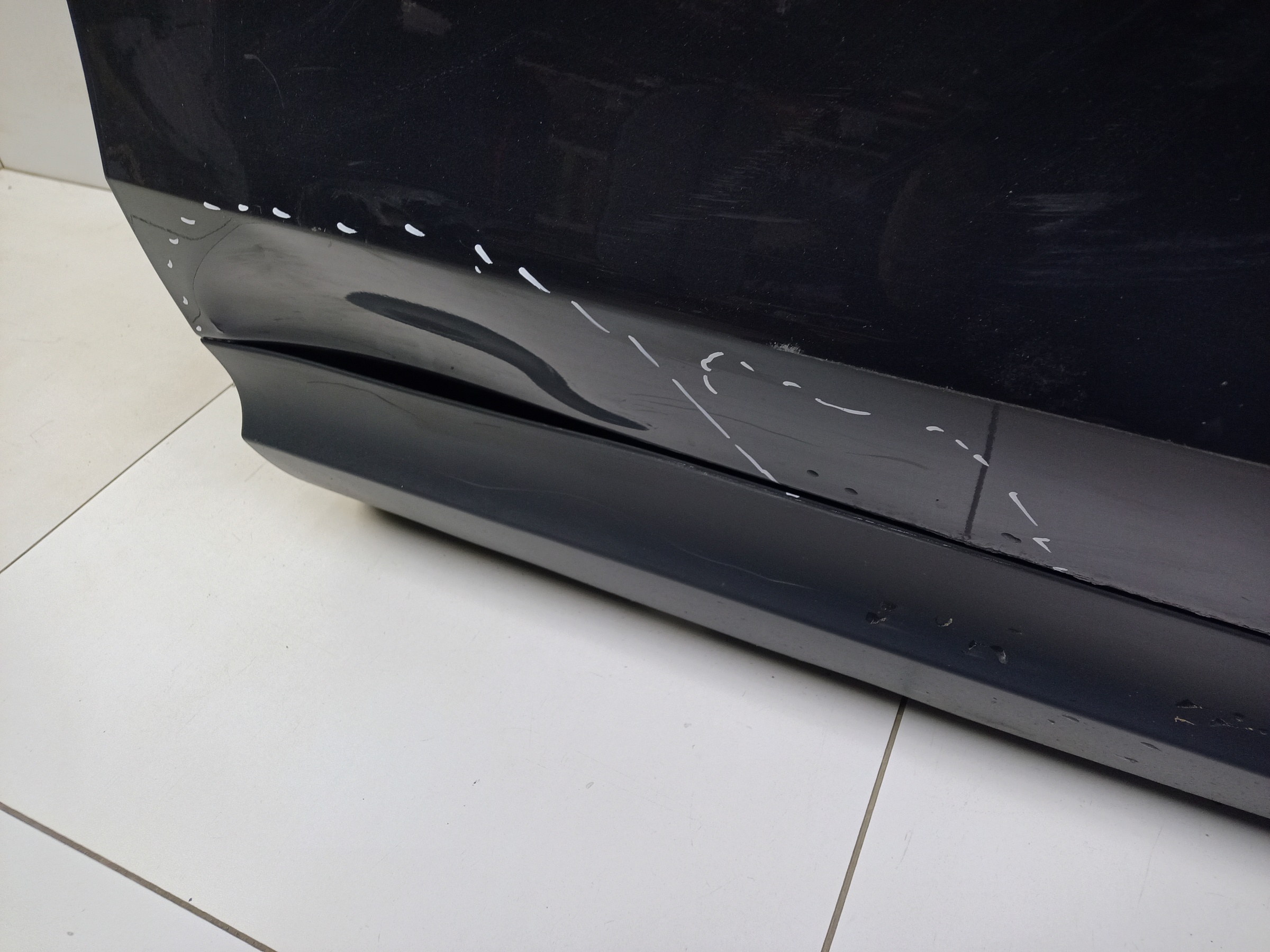 Дверь передняя правая Land Rover Discovery 5