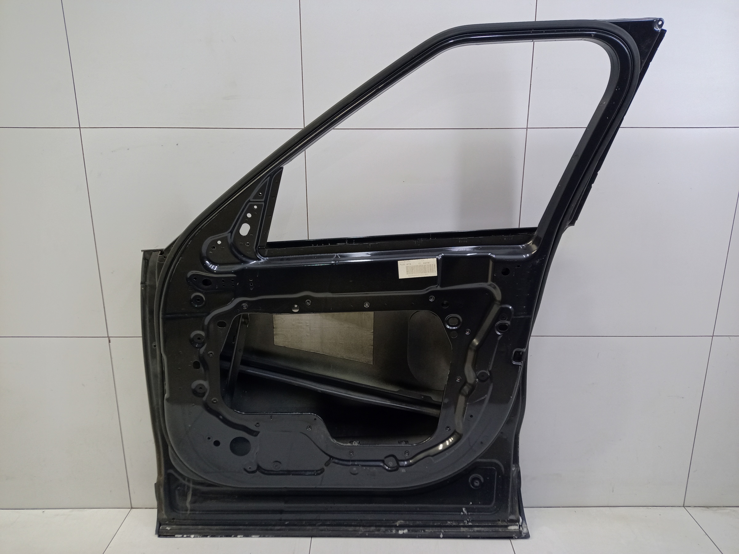 Дверь передняя правая Land Rover Discovery 5