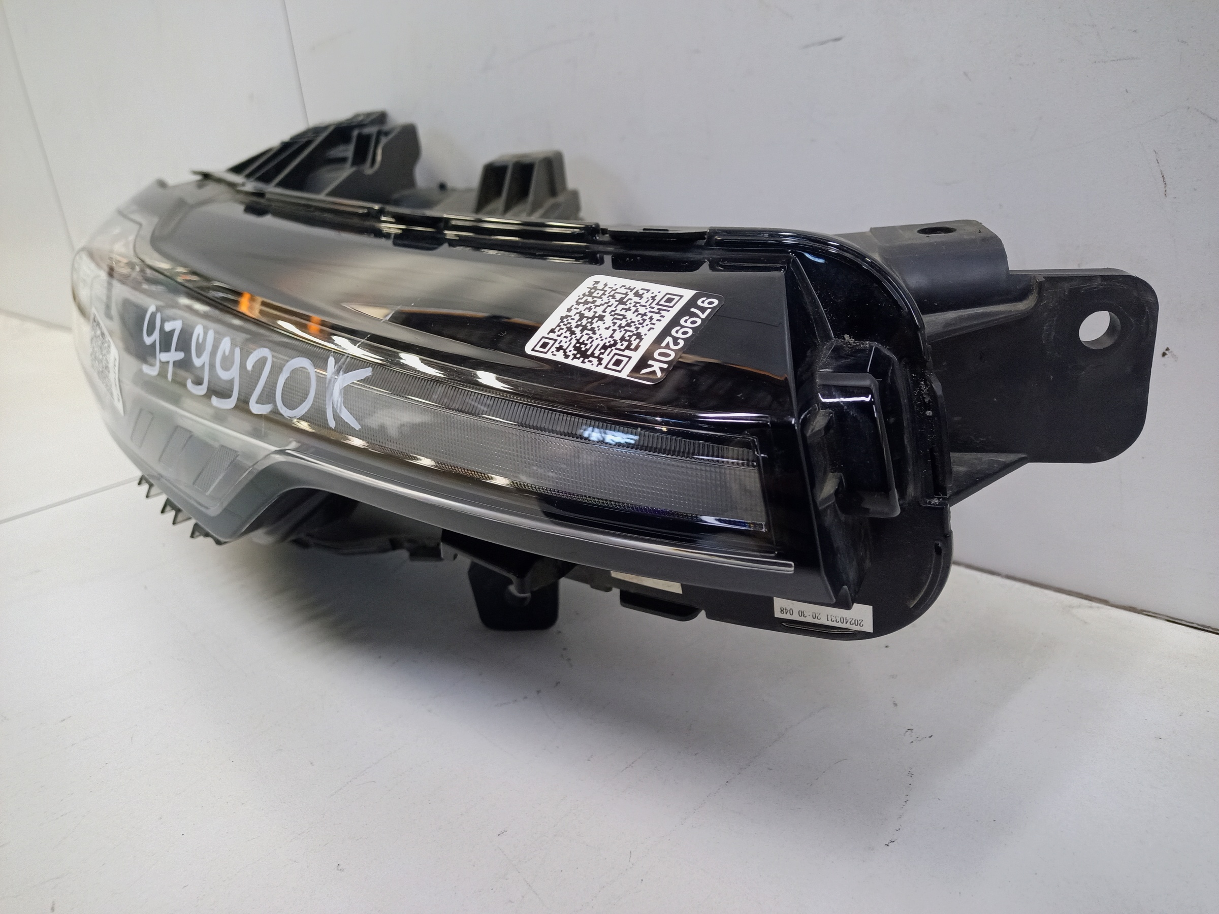 Фара передняя правая верхняя Changan CS35PLUS Restail LED