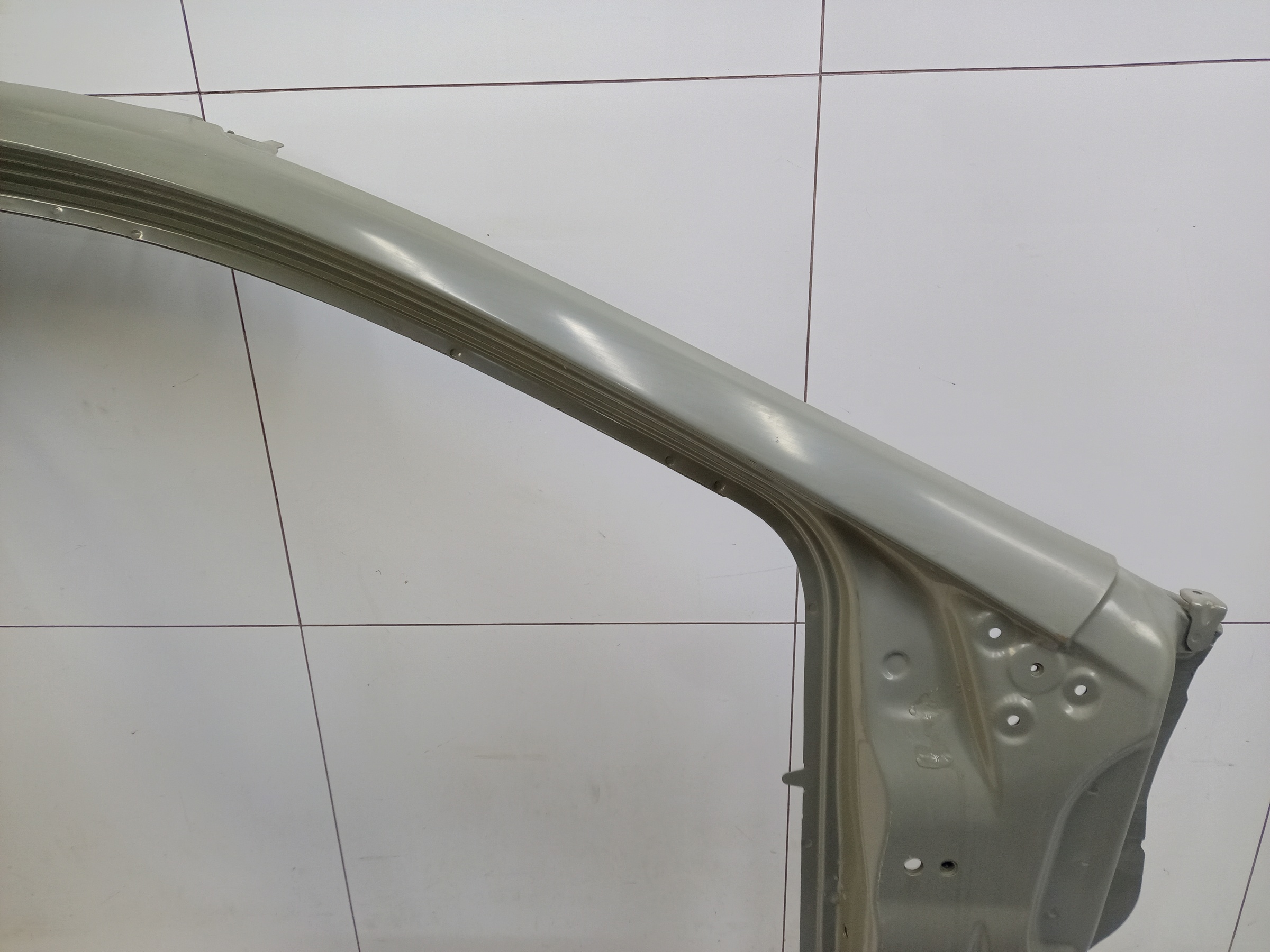 Панель кузова боковая правая Omoda S5