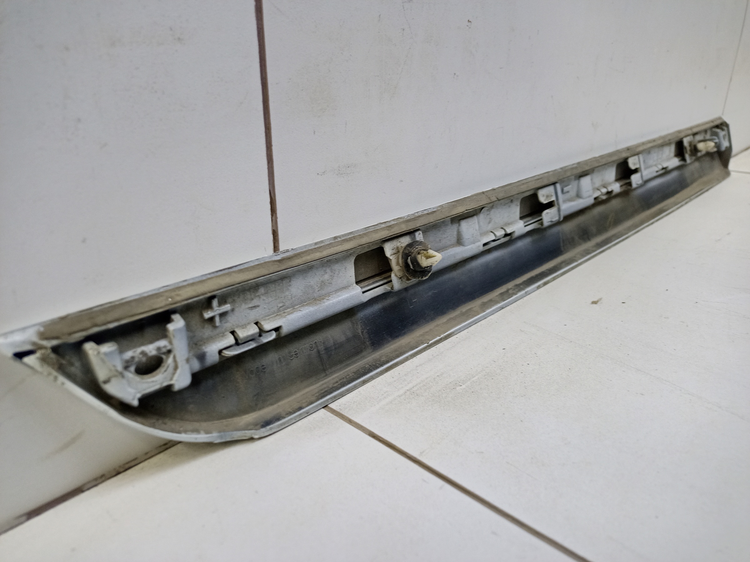 Накладка двери задней правой Volkswagen Passat B8