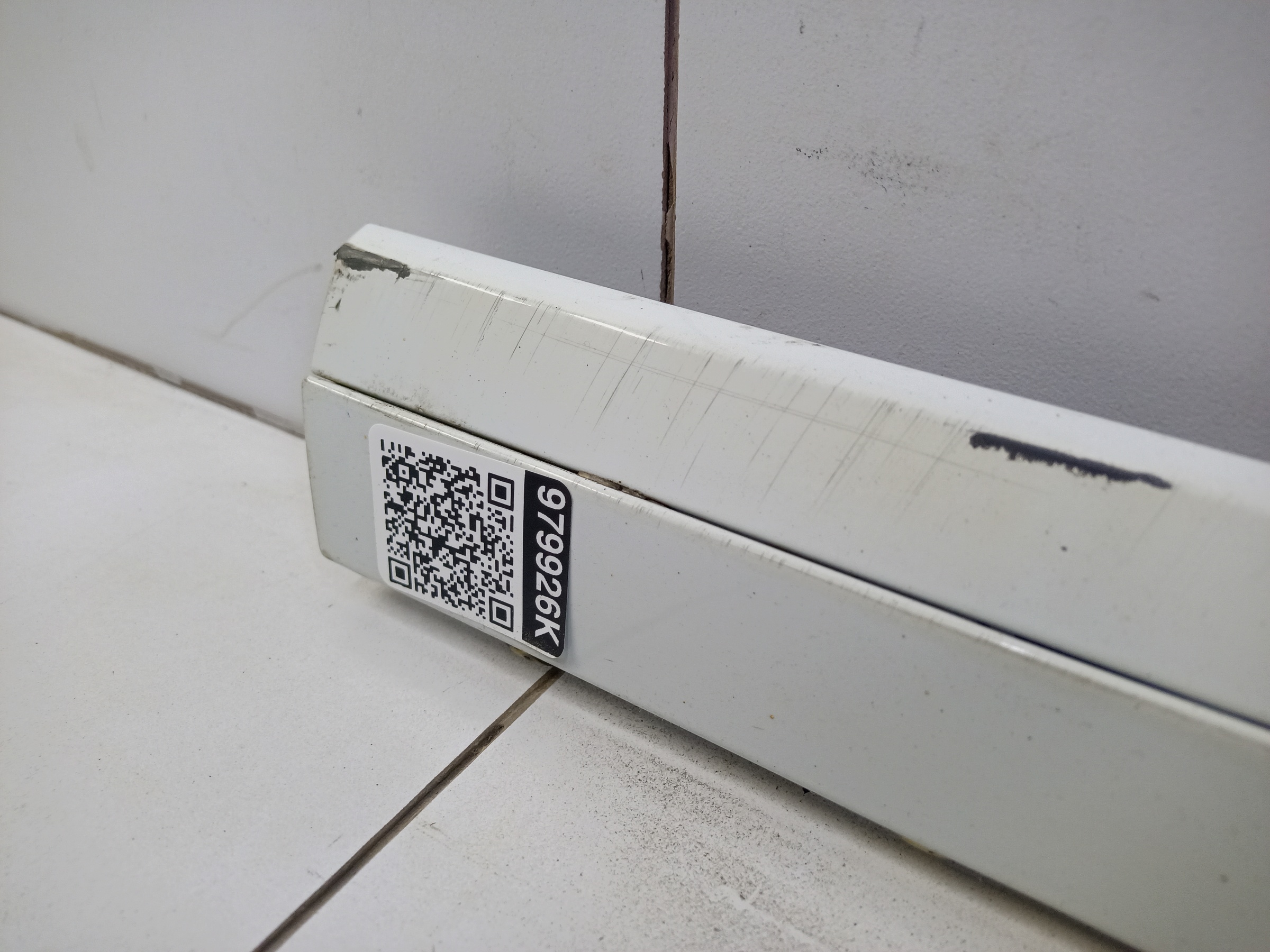 Накладка двери задней правой Volkswagen Passat B8