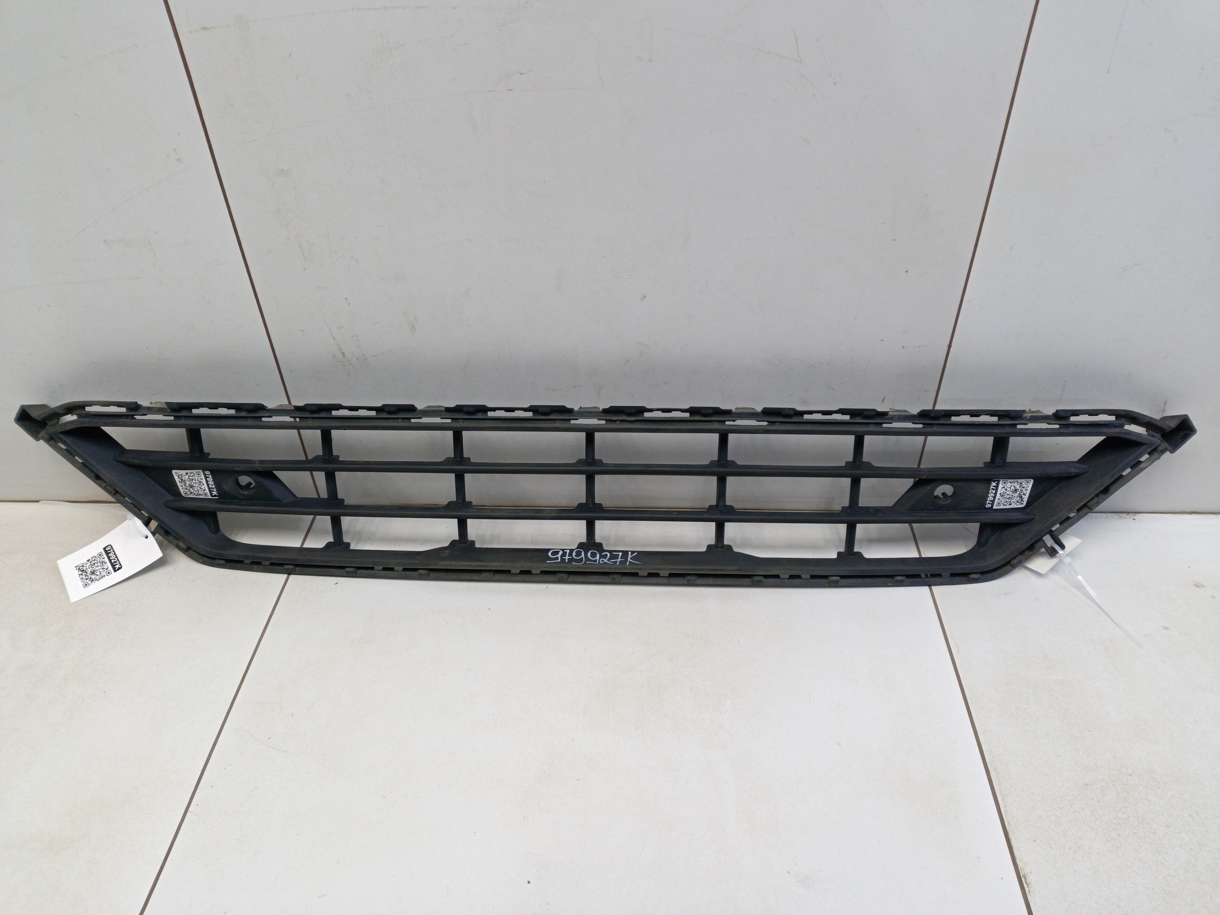 Решетка переднего бампера Volvo XC60 2