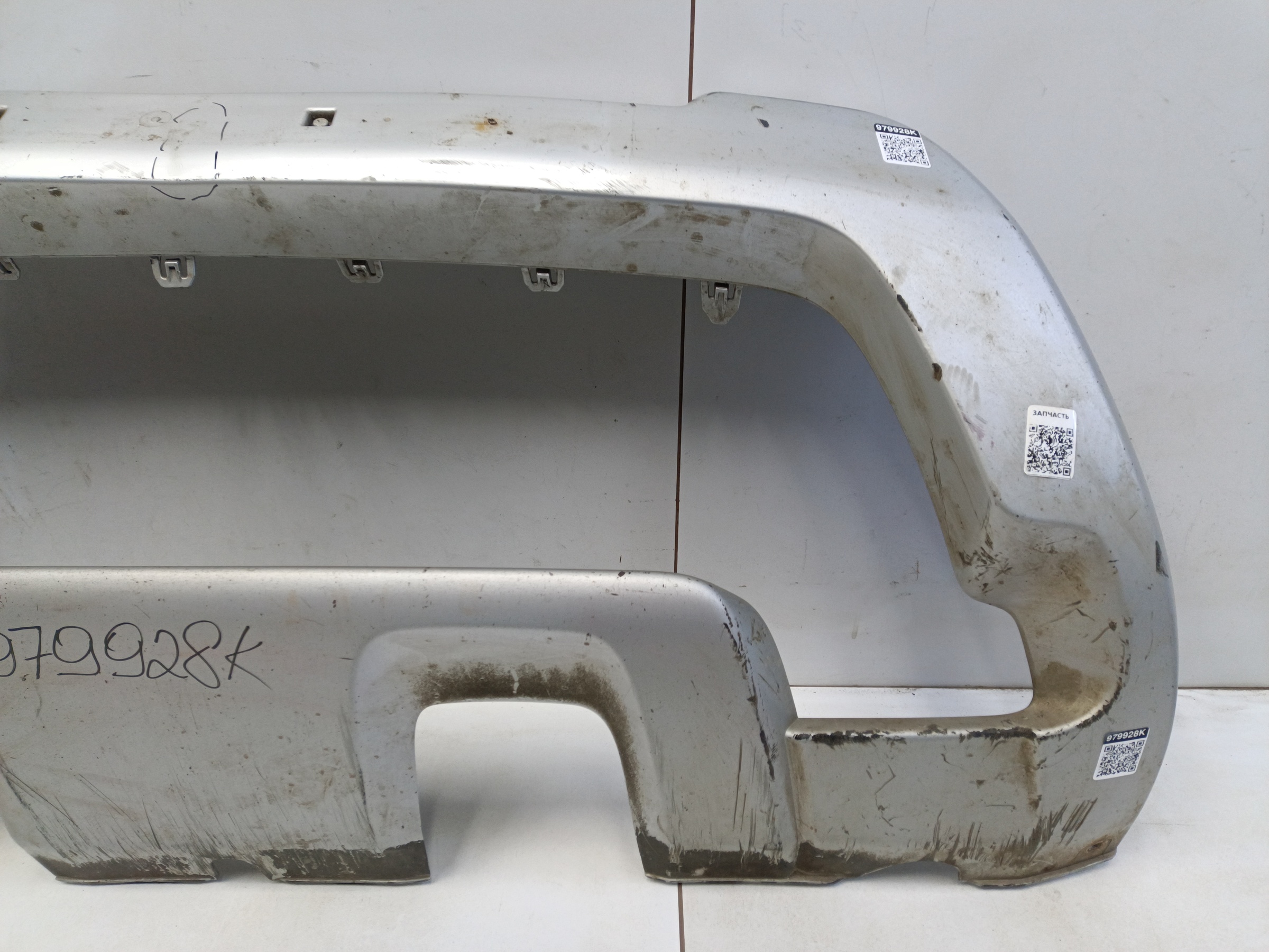 Накладка переднего бампера Renault Duster 1 Restail