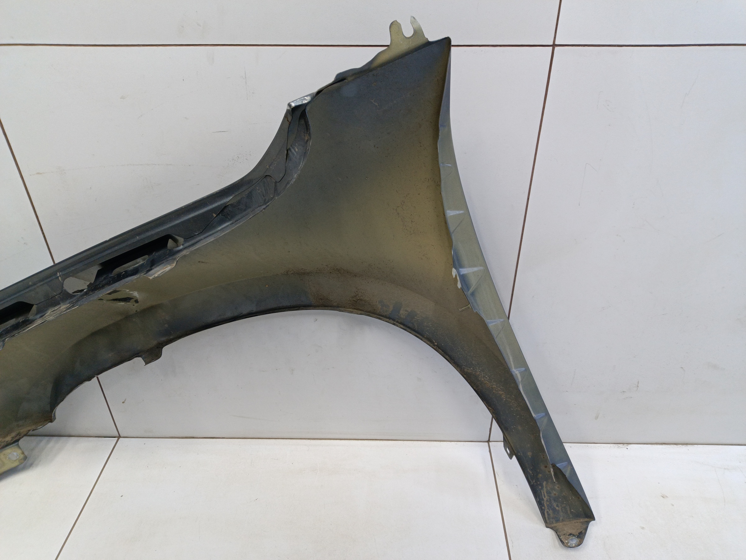 Крыло переднее правое Skoda Yeti Restail