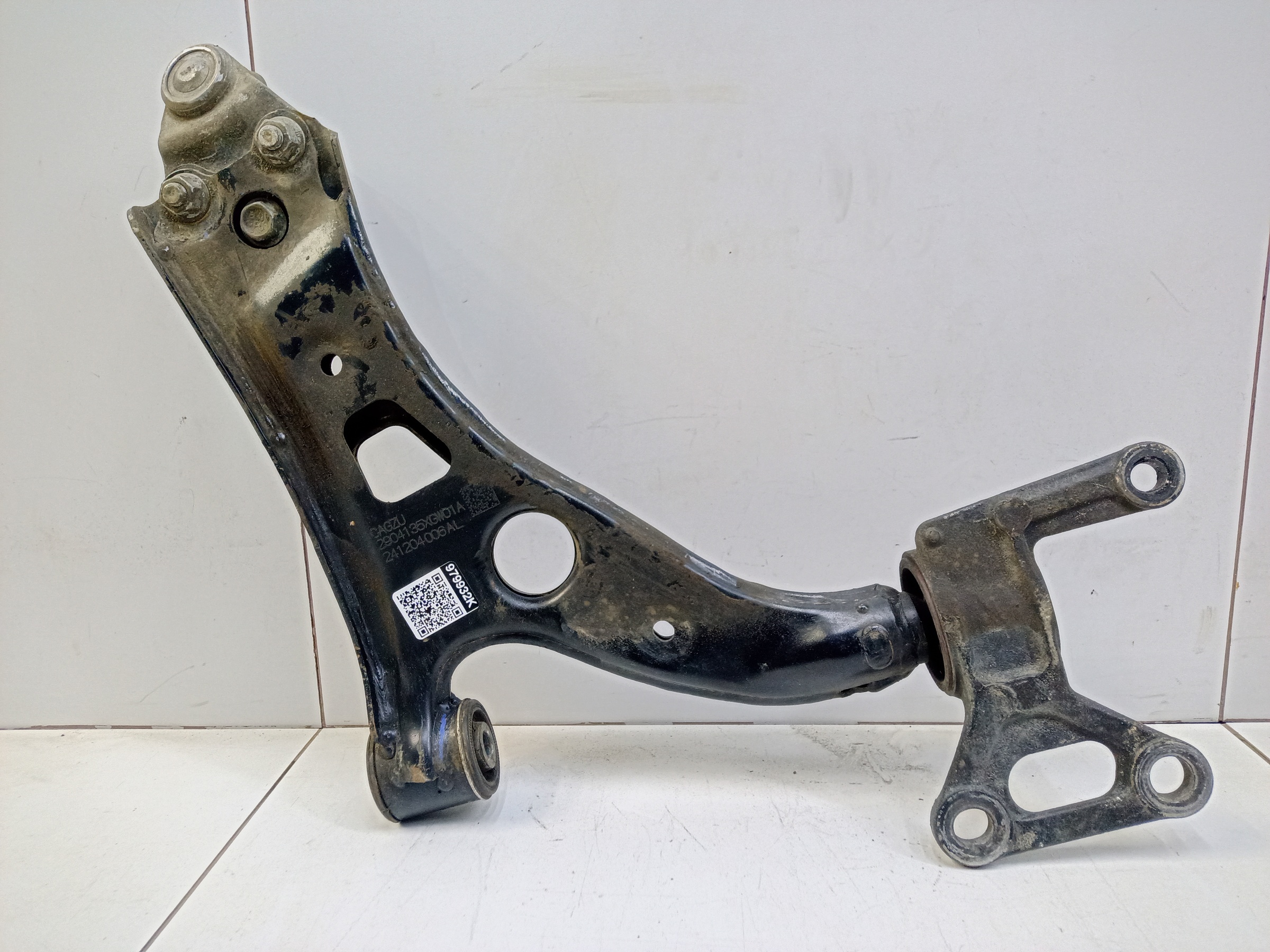 Рычаг передней подвески левый Haval Dargo