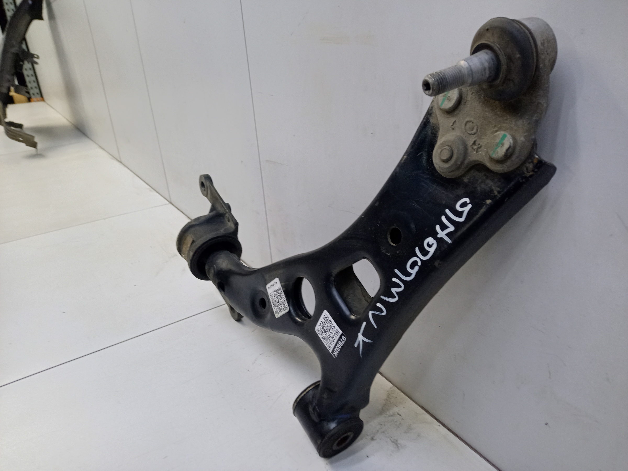 Рычаг передней подвески левый Haval Dargo