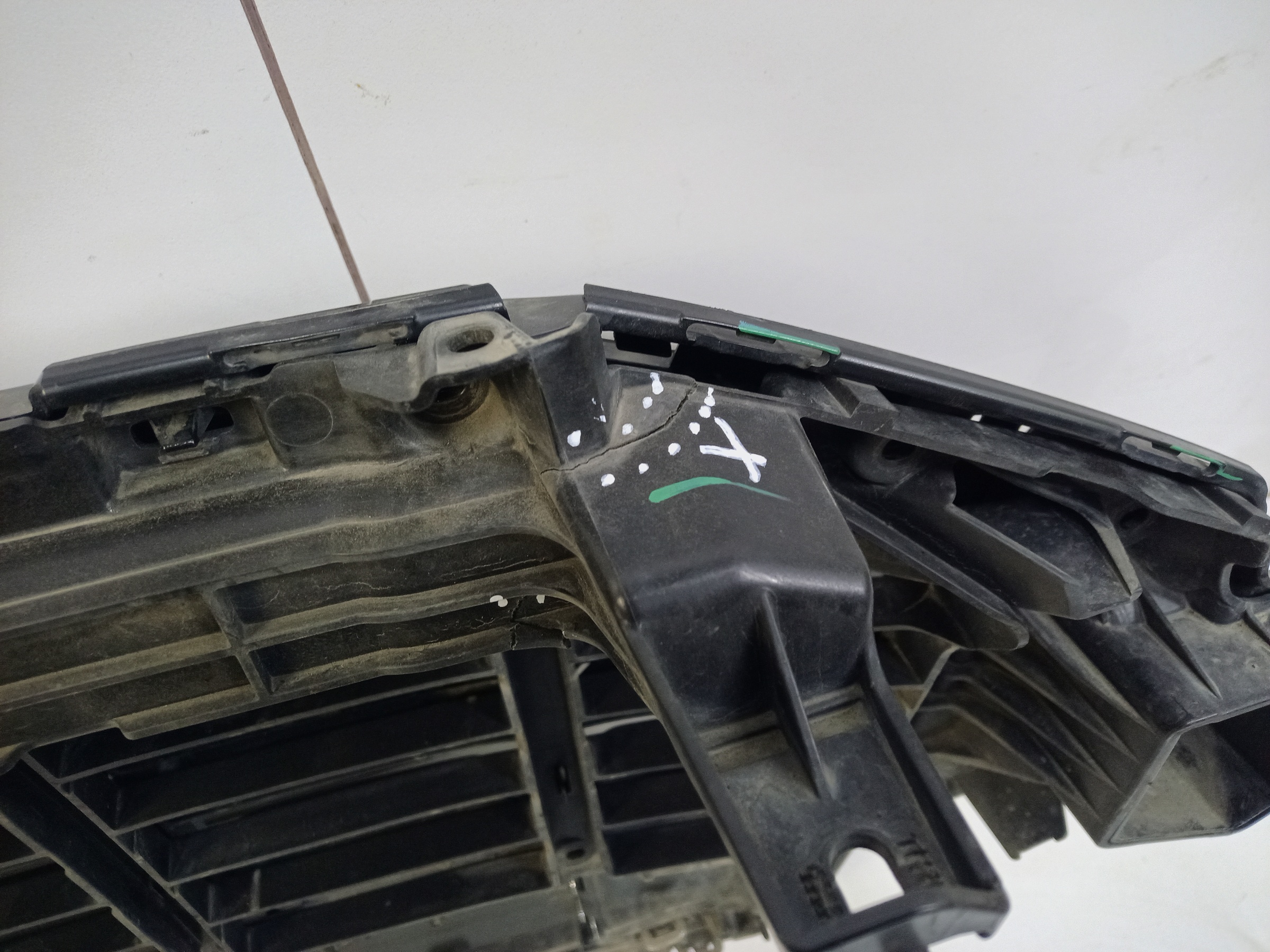 Решетка радиатора Audi Q7 2 Restail S-Line