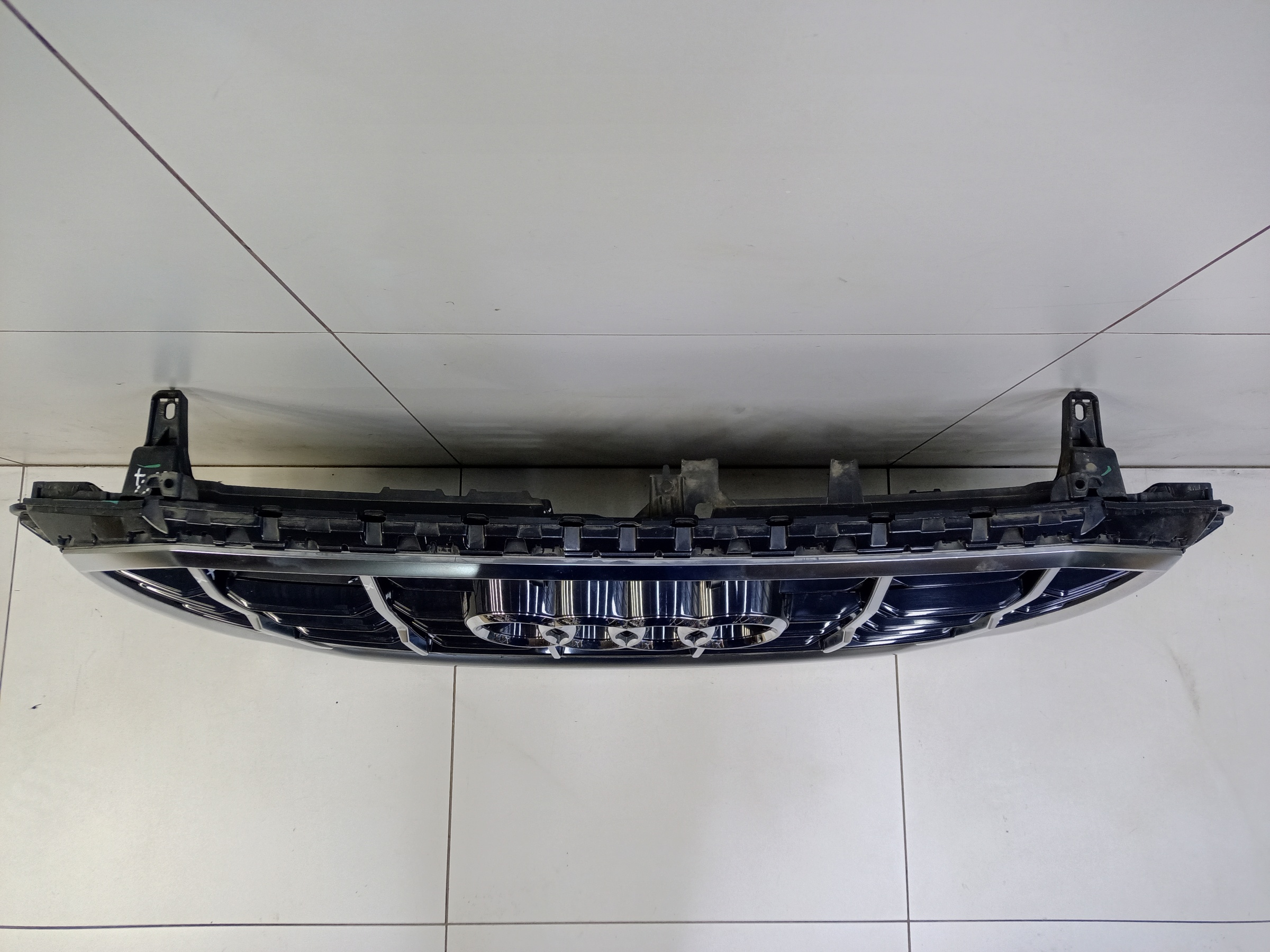 Решетка радиатора Audi Q7 2 Restail S-Line