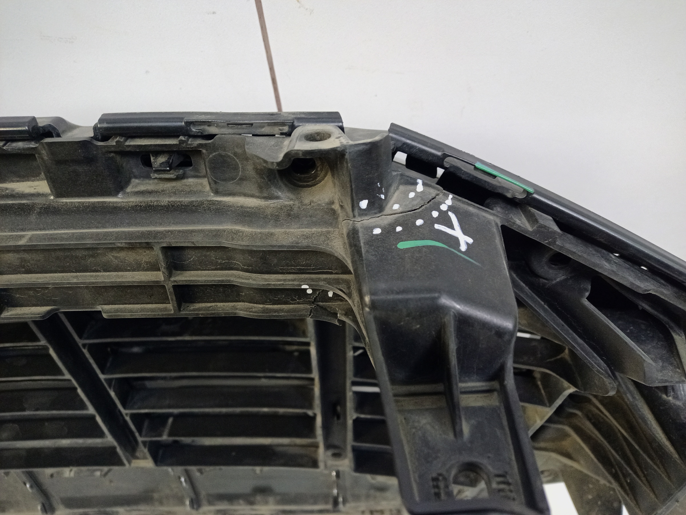 Решетка радиатора Audi Q7 2 Restail S-Line