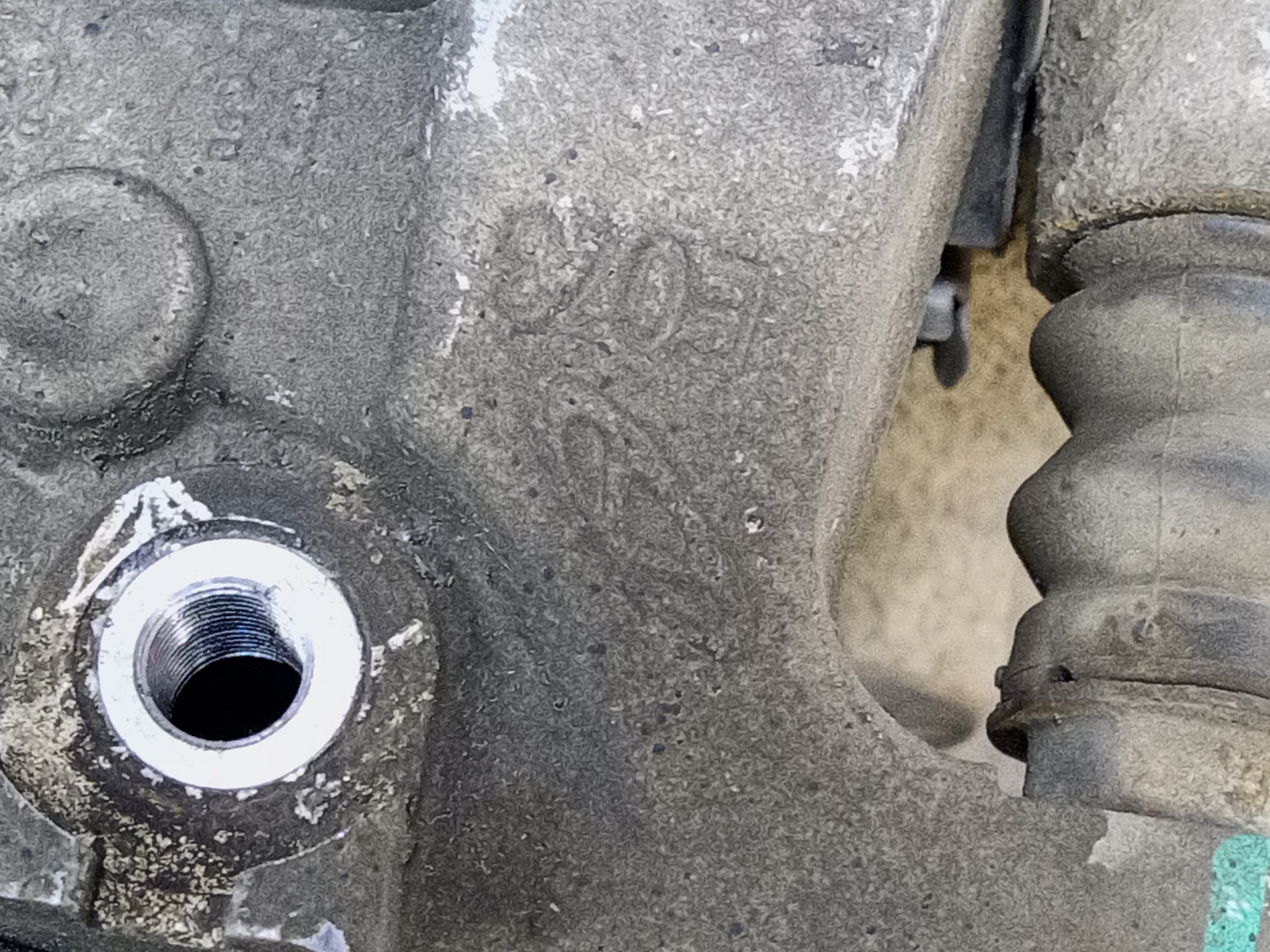 Суппорт тормозной задний левый Chery Tiggo 7 Pro