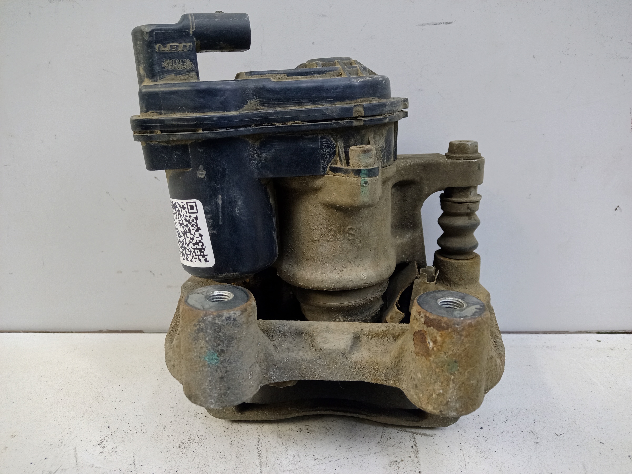 Суппорт тормозной задний левый Chery Tiggo 7 Pro