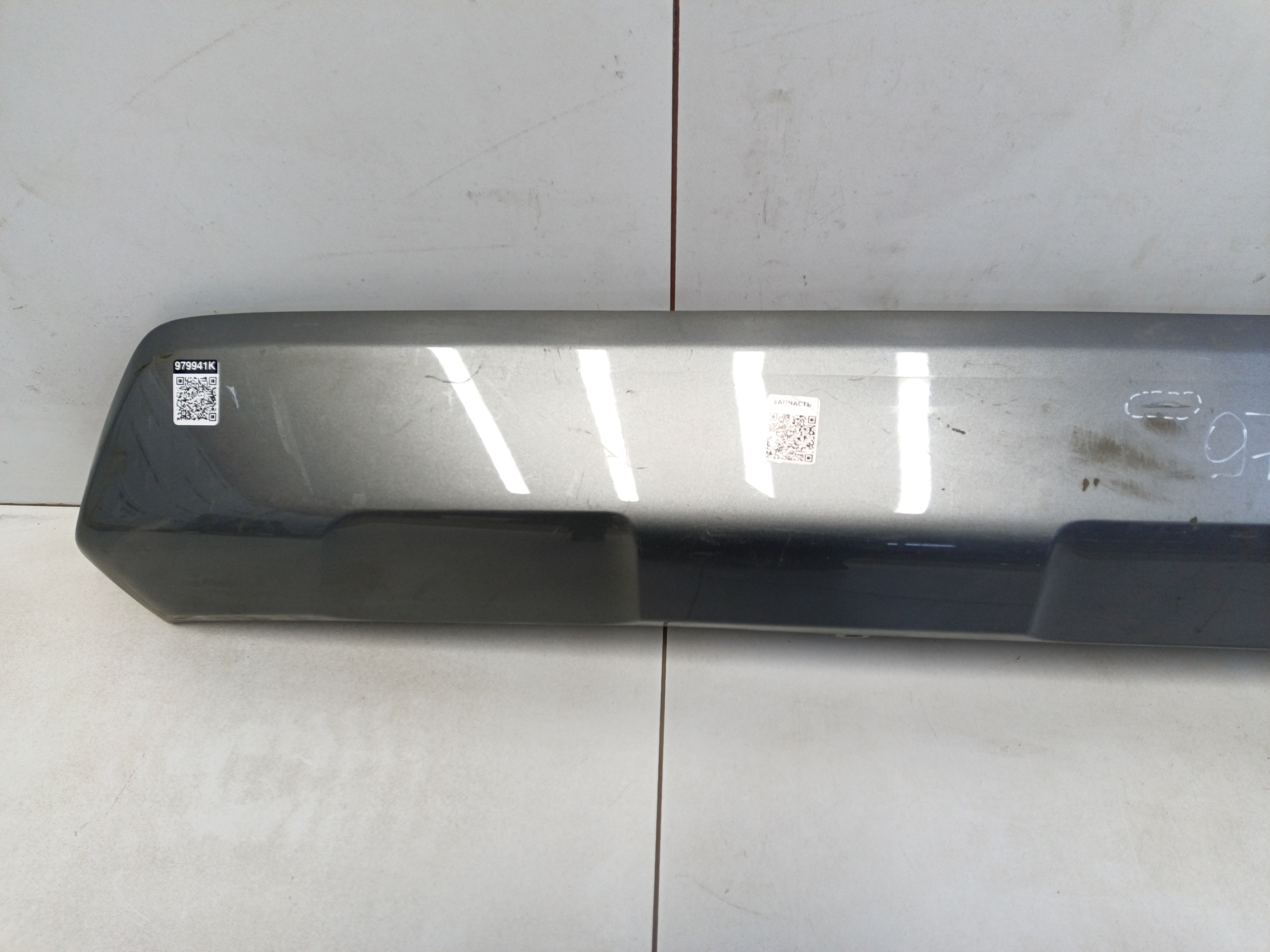 Накладка заднего бампера Toyota RAV4 XA50