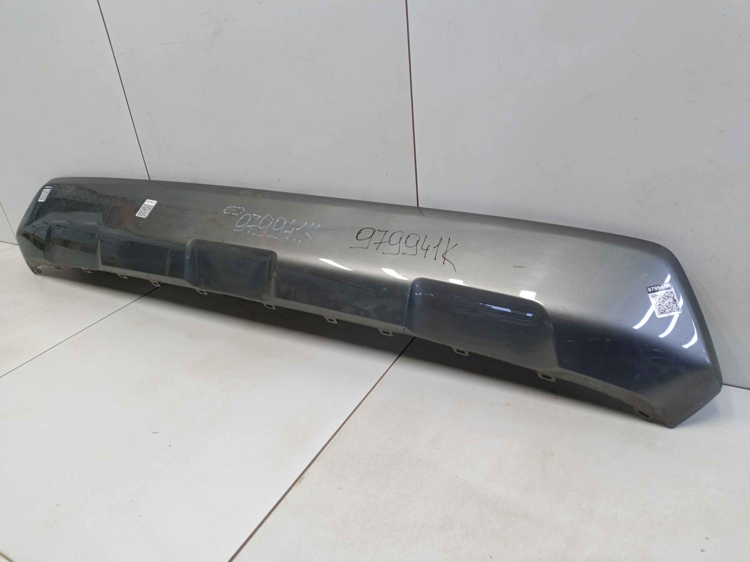 Накладка заднего бампера Toyota RAV4 XA50