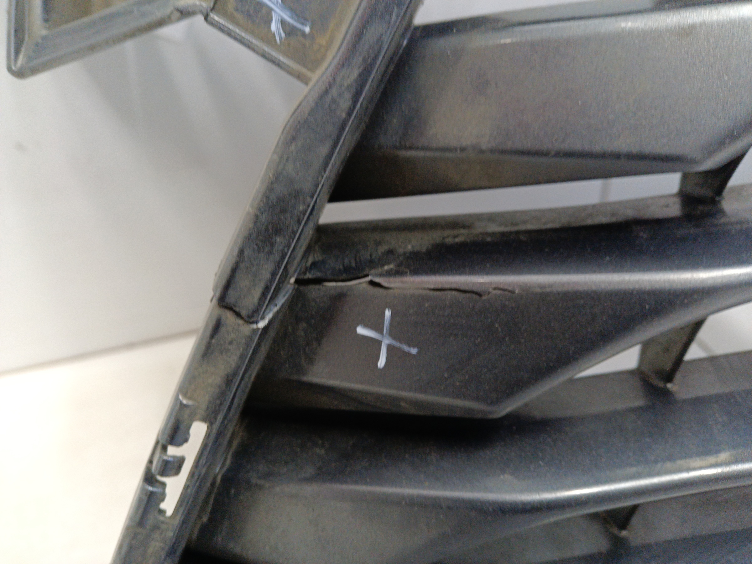 Решетка радиатора Lexus RX 4